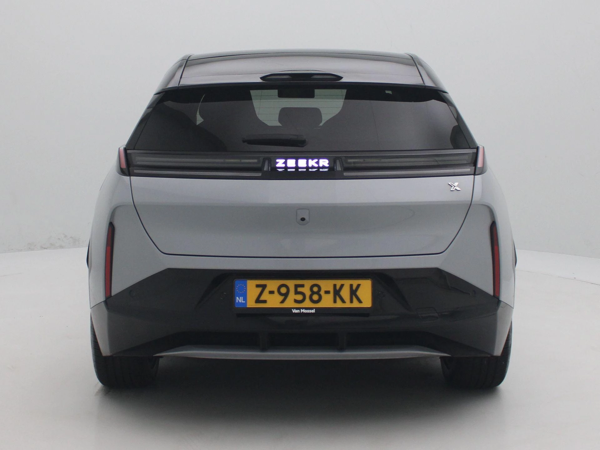 Zeekr X RWD Long Range 69 kWh