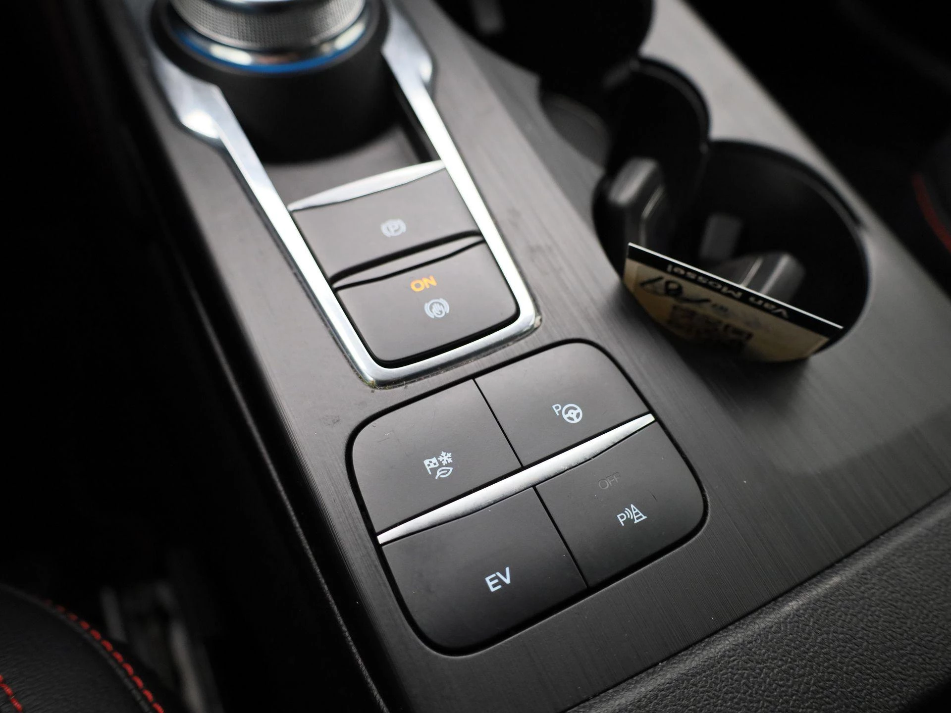 Ford-Kuga-image-28