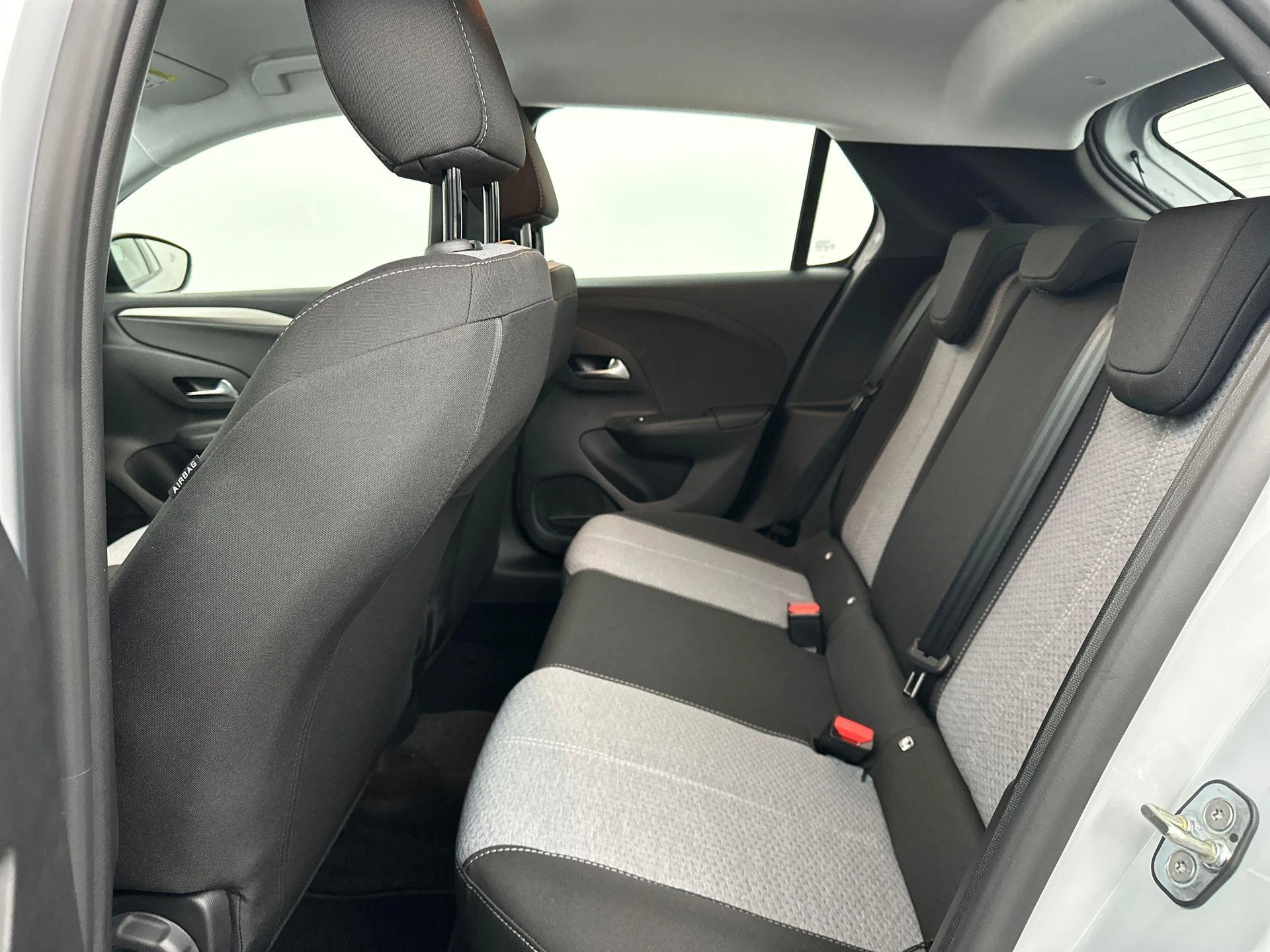 Opel-Corsa-e-image-14