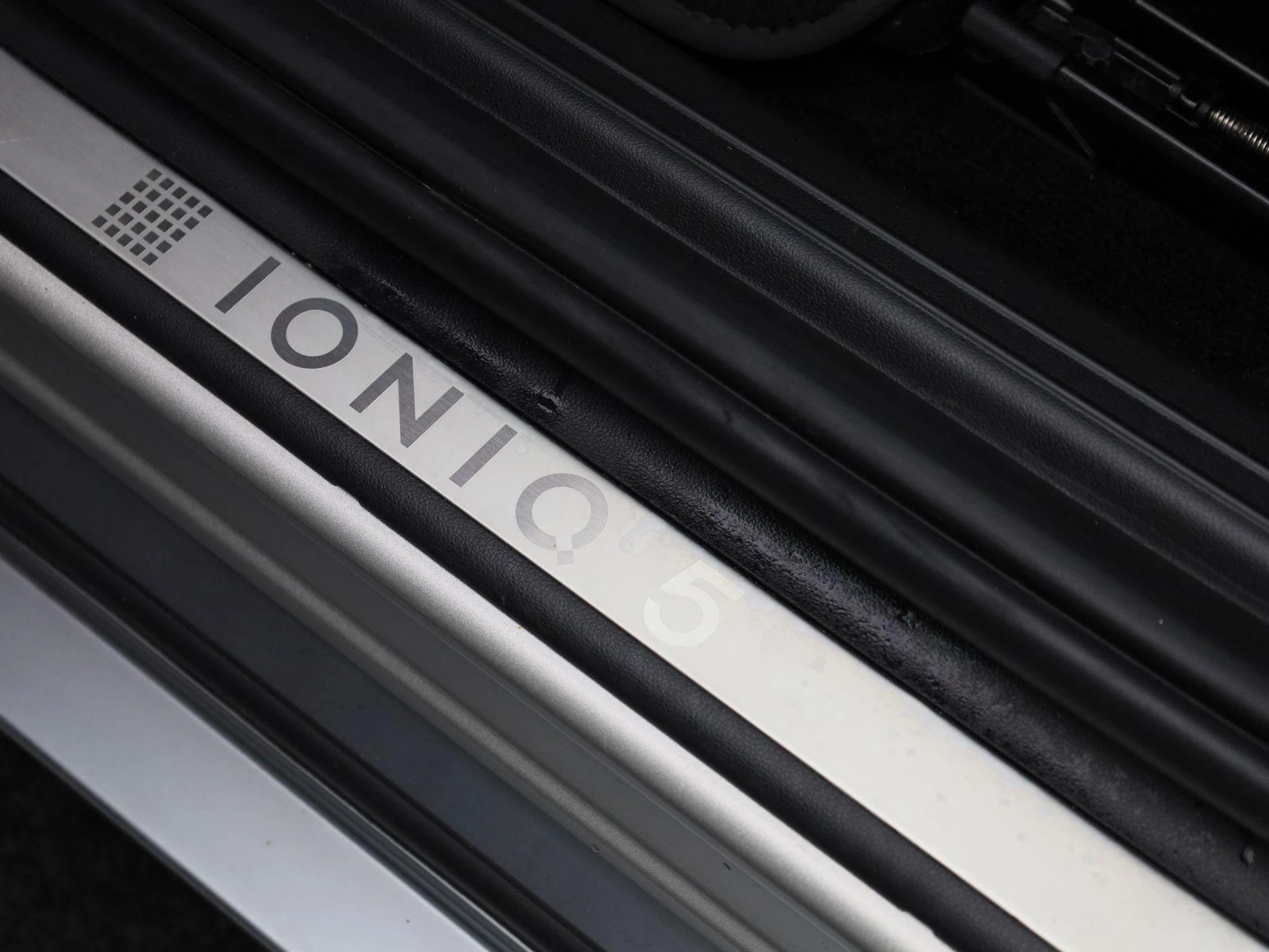 Hyundai-IONIQ 5-image-35