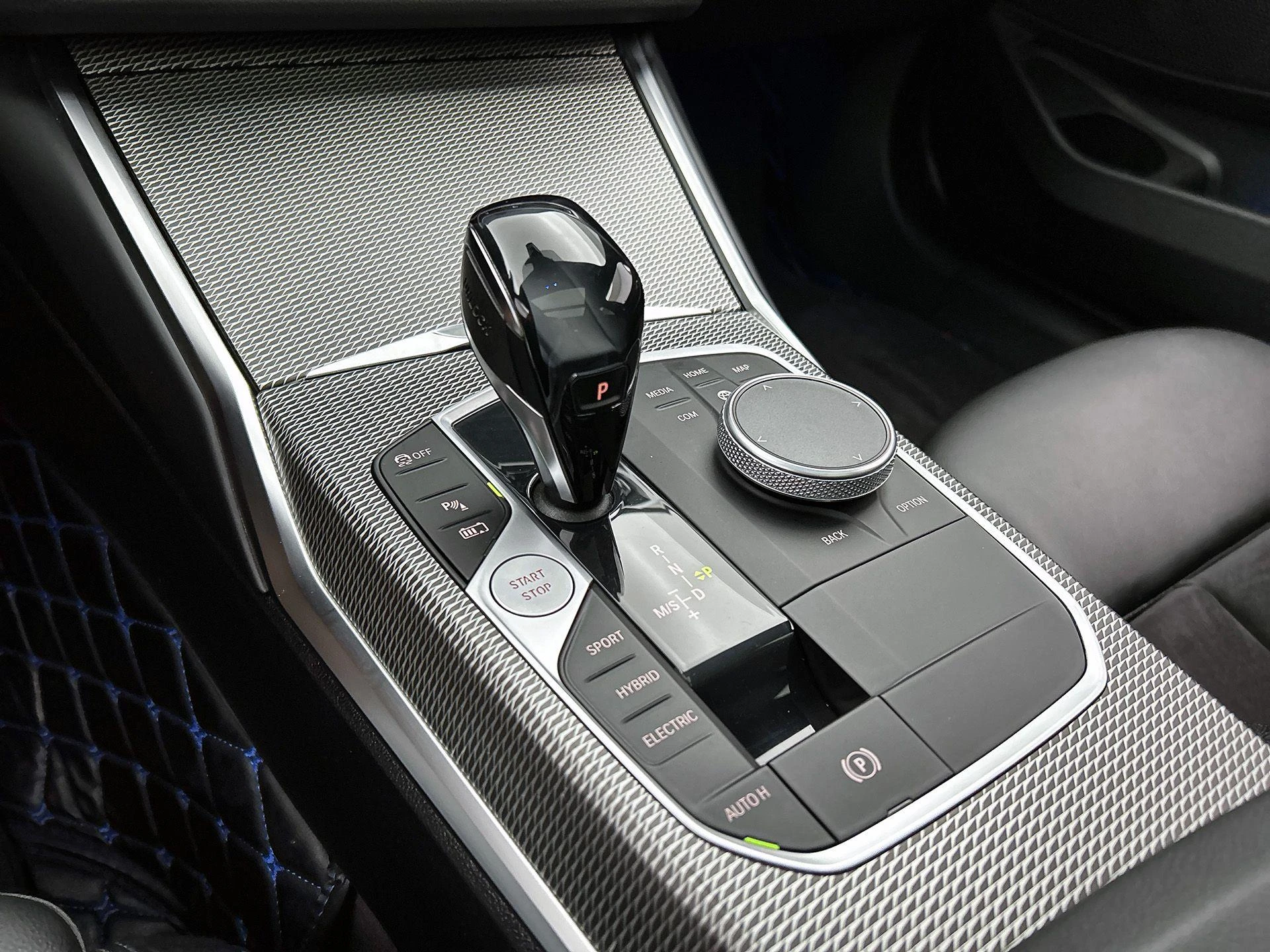 BMW 3 Serie Touring 330e High Executive