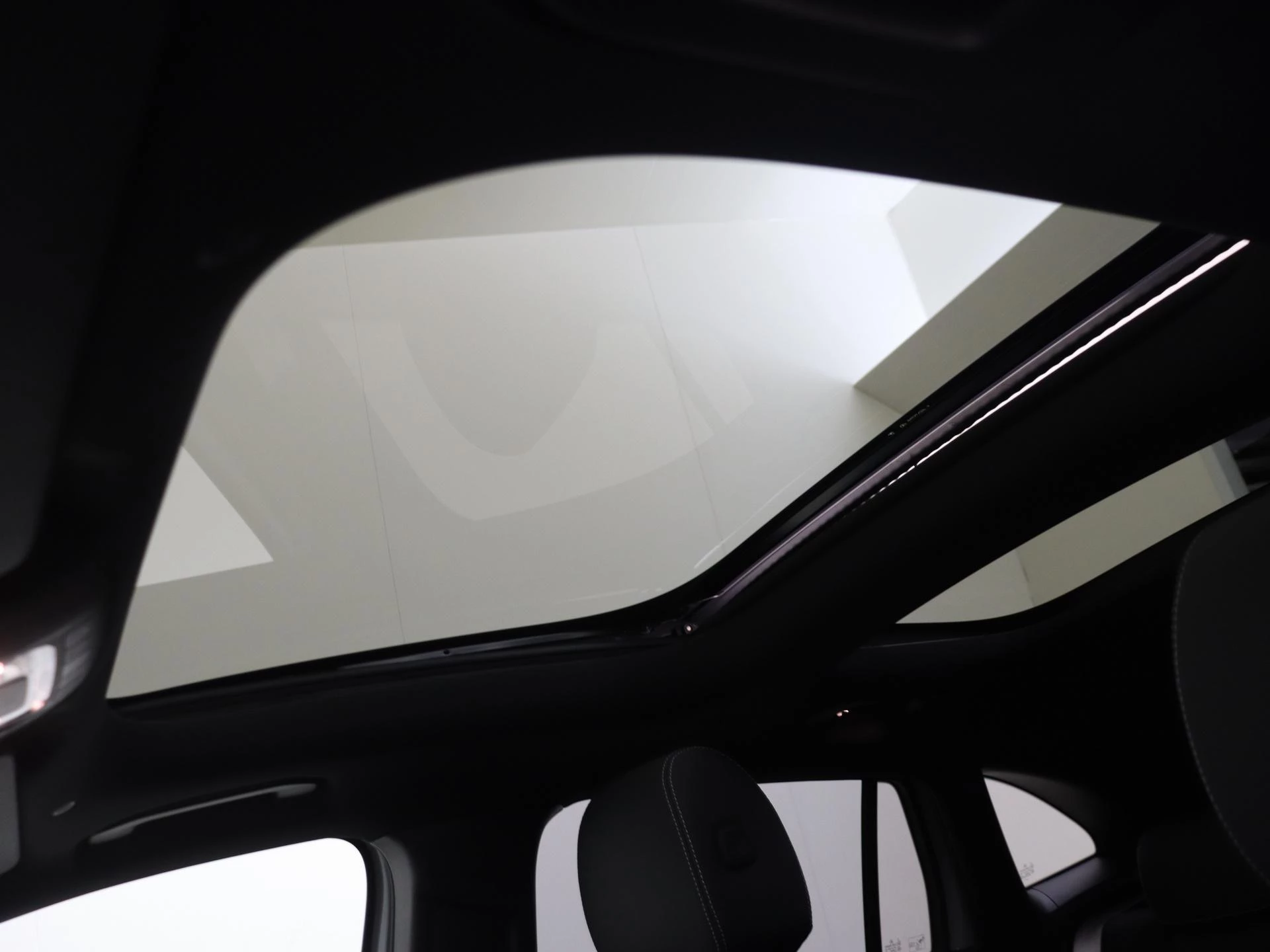Mercedes-Benz GLA 250 e Business Solution AMG