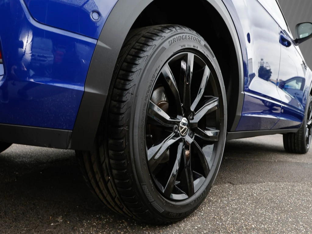 Volkswagen-T-Roc-image-4