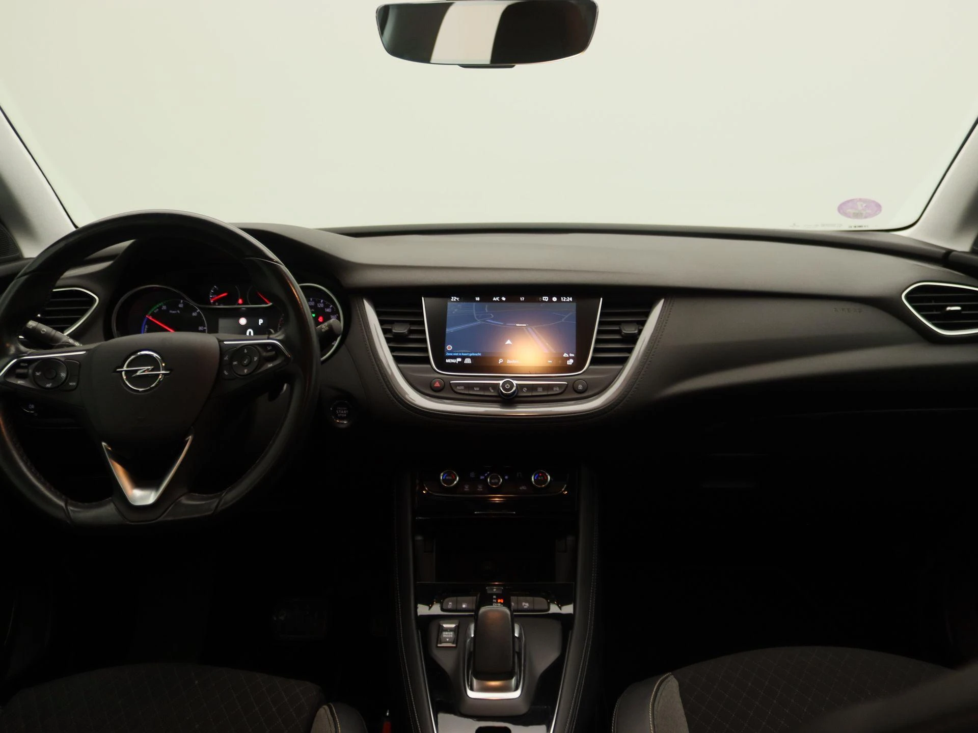 Opel-Grandland X-image-6