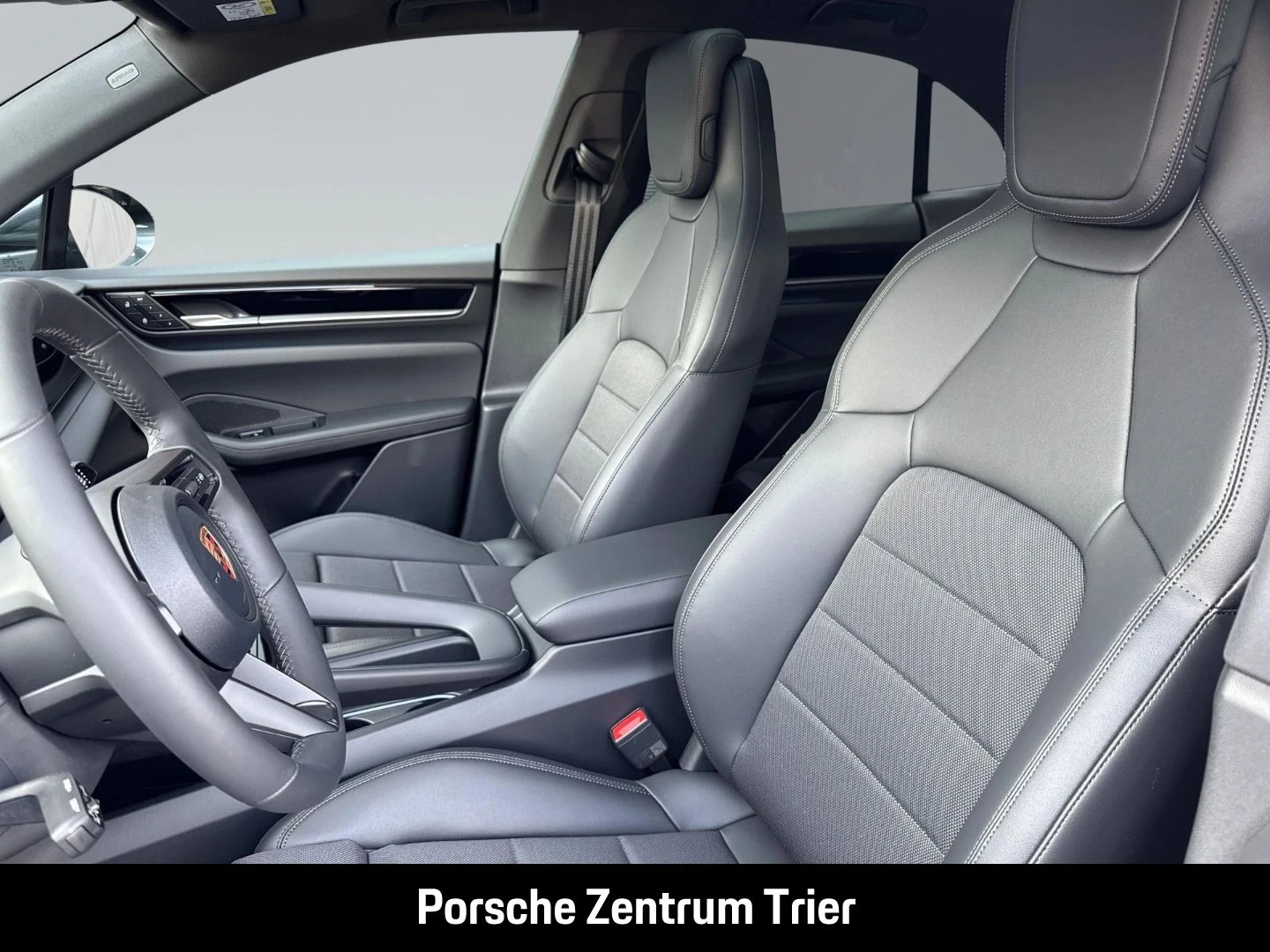 Porsche-Macan-image-4