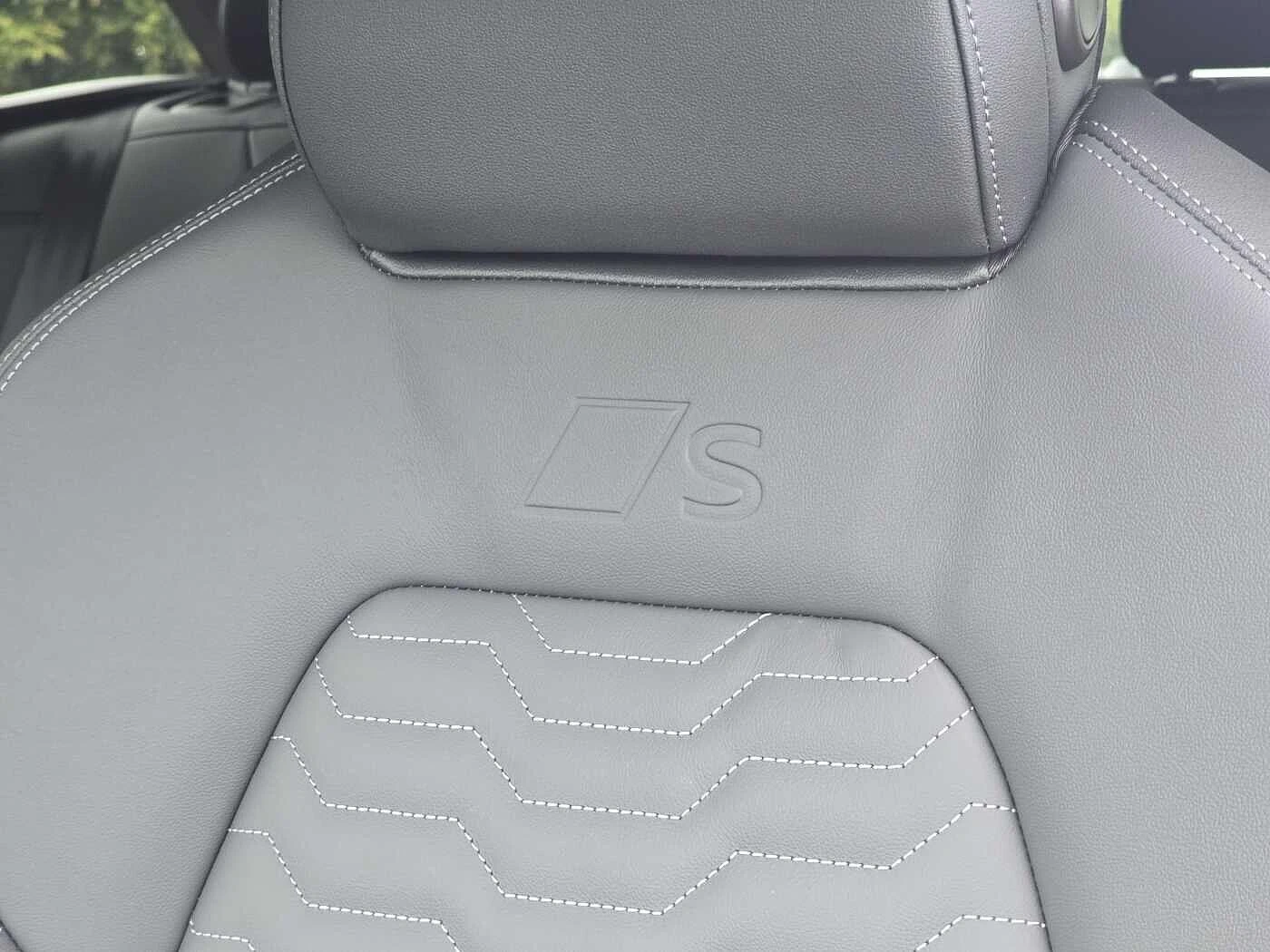 Audi-A6-image-40