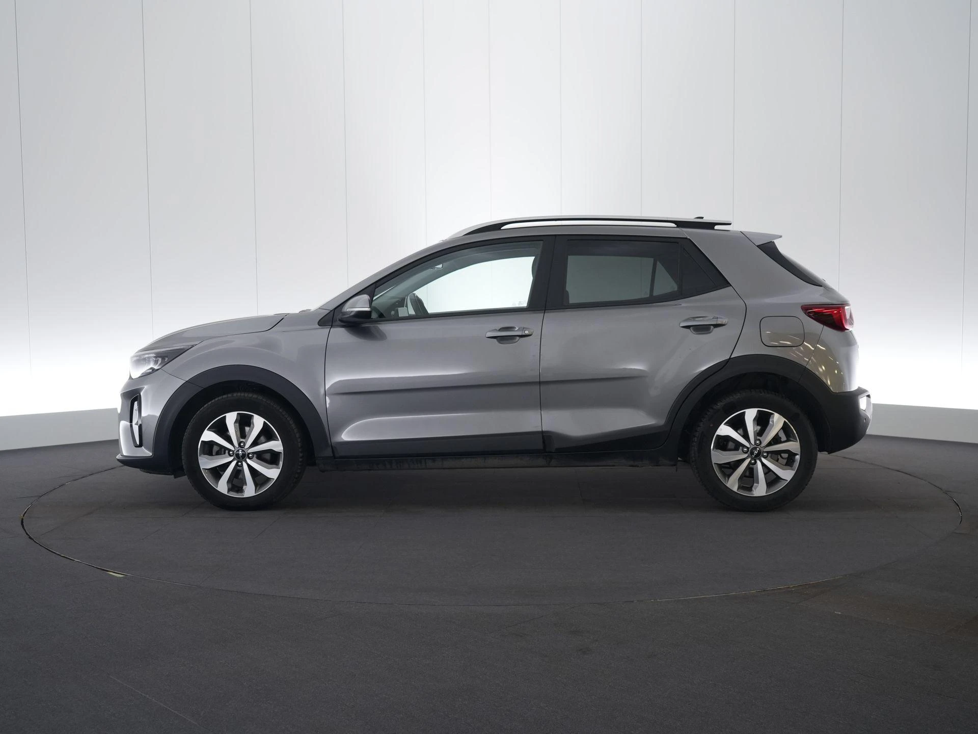 Kia-Stonic-image-3