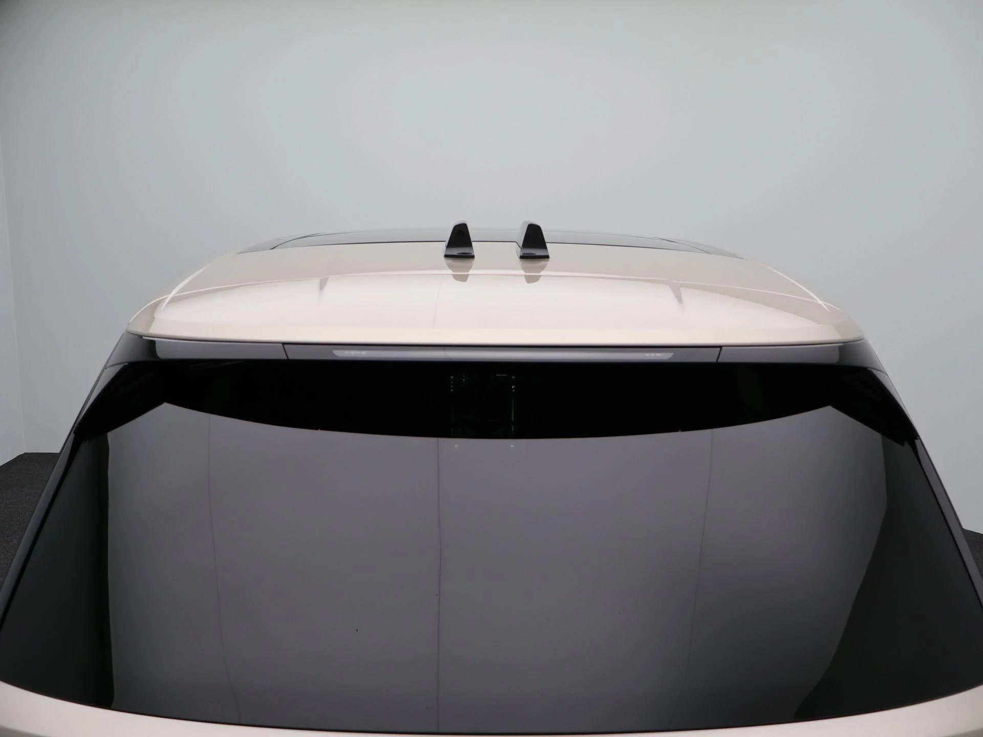 Land Rover-Range Rover-image-51