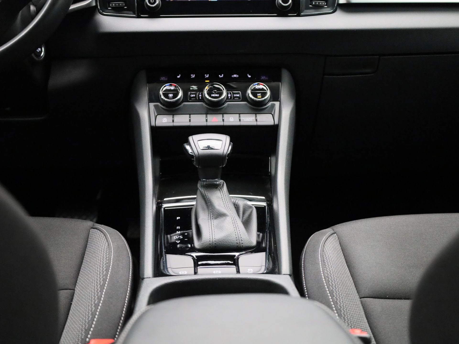 Škoda Karoq 1.5 TSI ACT Business Edition