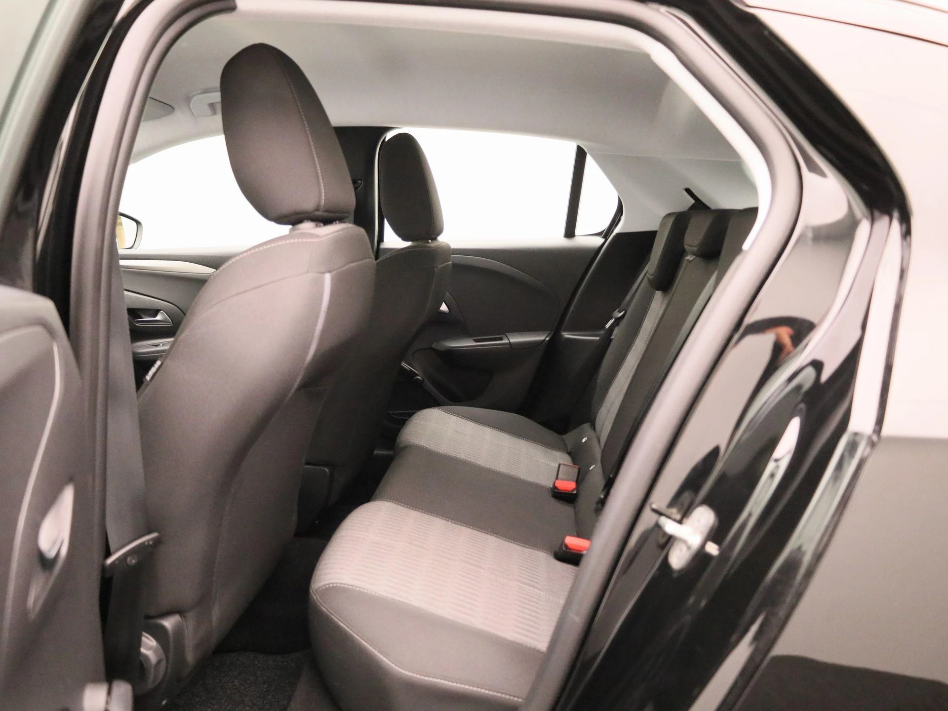 Opel-Corsa-image-9