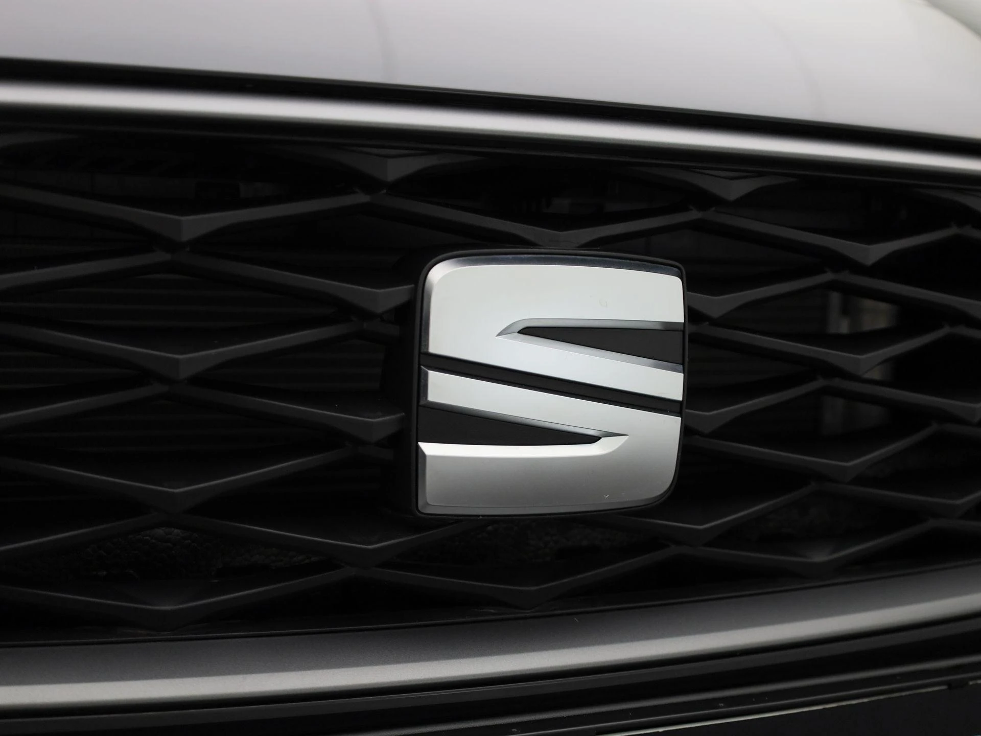 SEAT Leon Sportstourer 1.5 TSI e-Hybrid FR Business