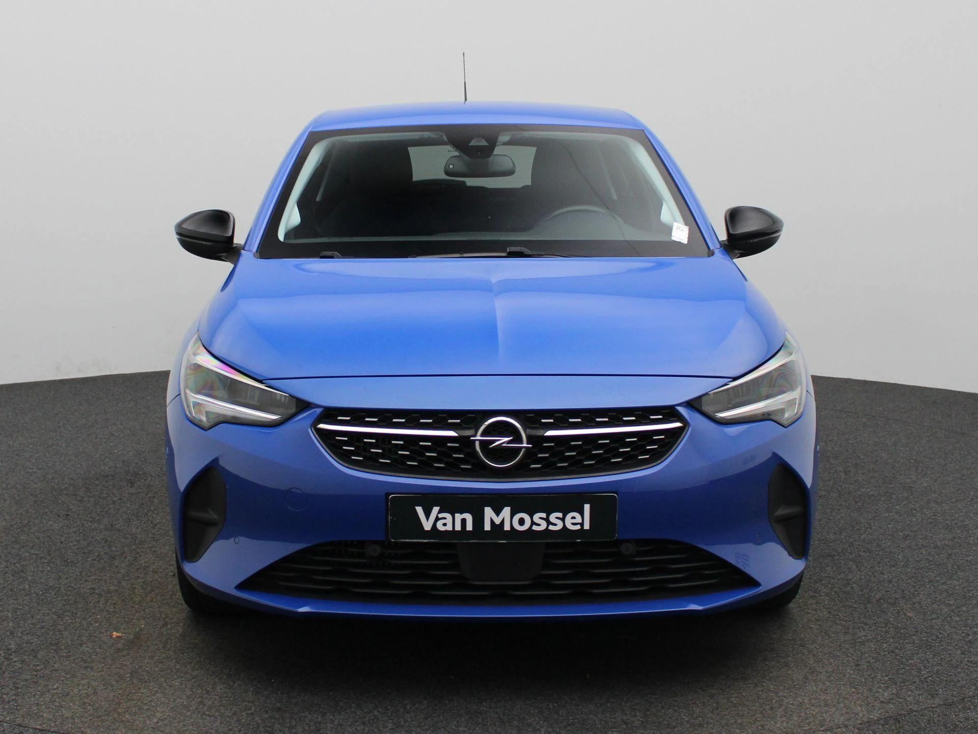 Opel-Corsa-image-2