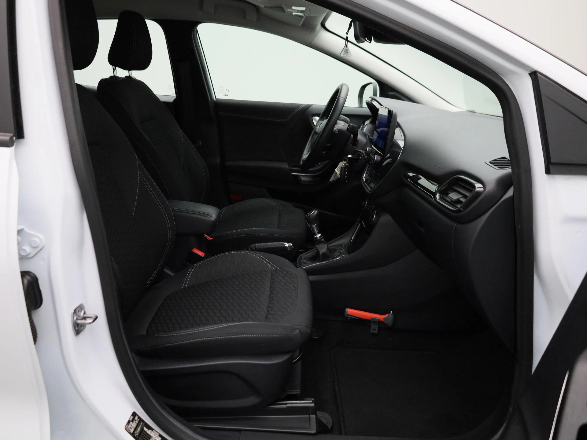 Ford-Puma-image-28