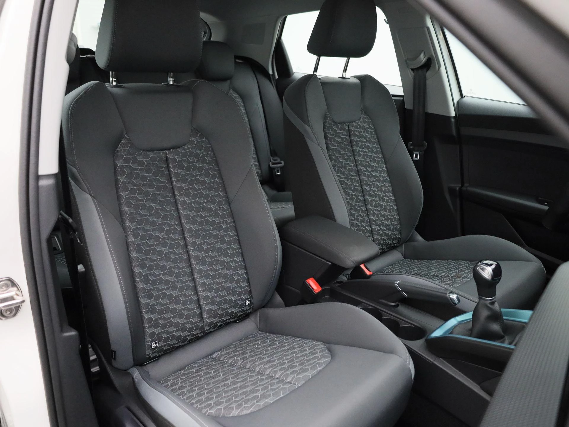 Audi-A1 Sportback-image-31