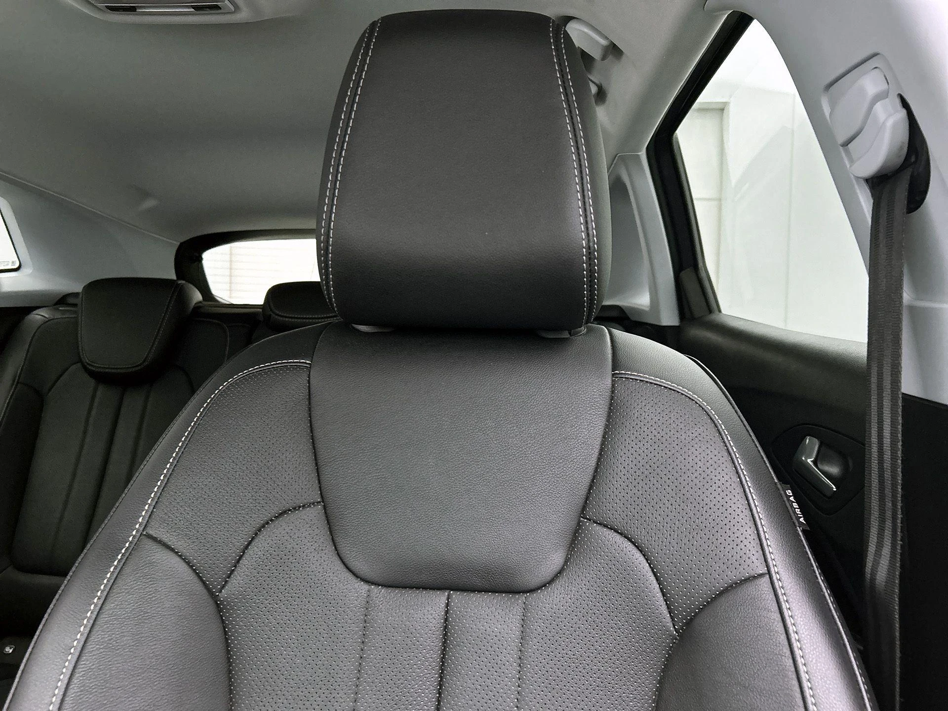 Opel-Grandland X-image-14