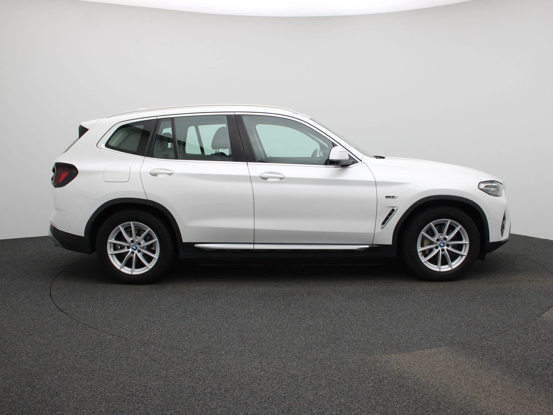 BMW-X3-image-5