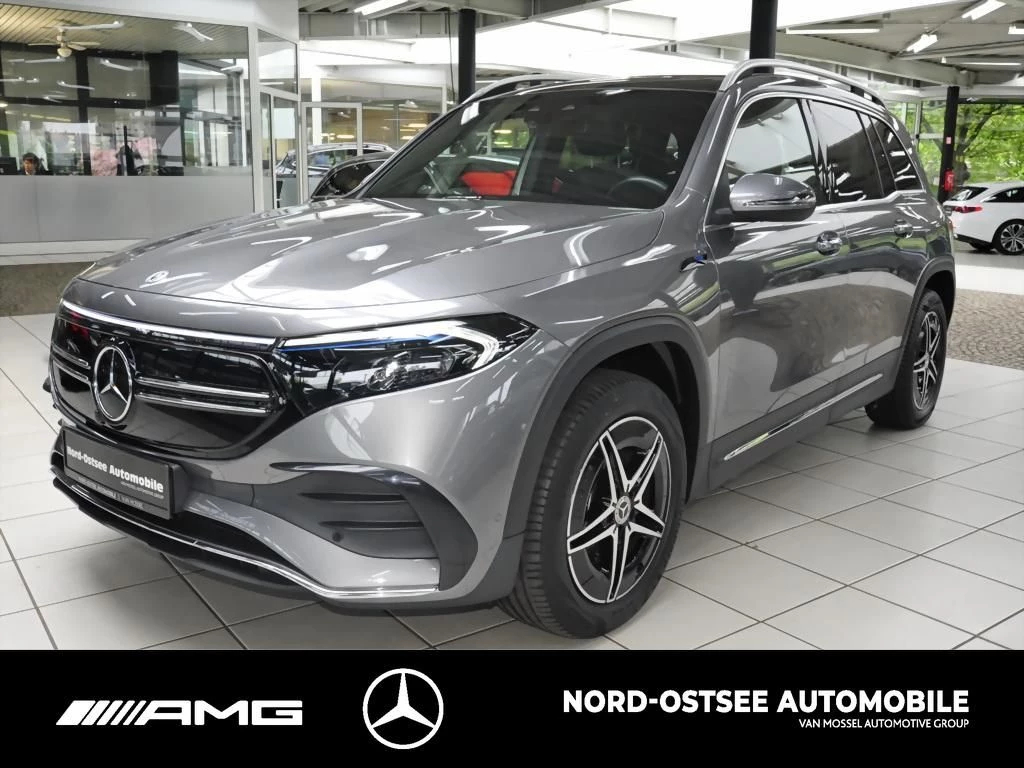 Mercedes-Benz EQB 300 4M AMG PANO KAMERA LED DISTRONIC SITZHZG AMG Line