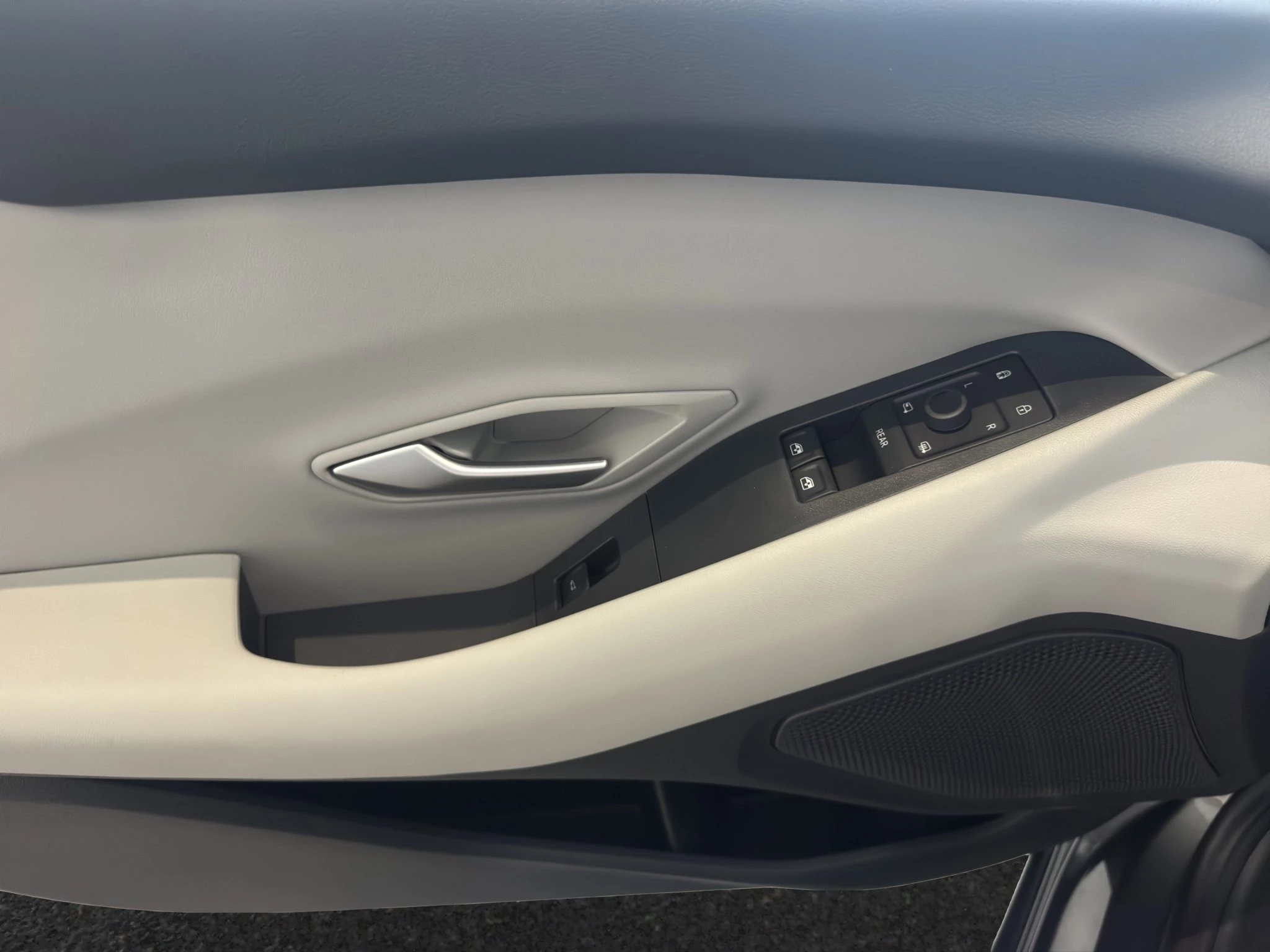 Ford-Explorer-image-14