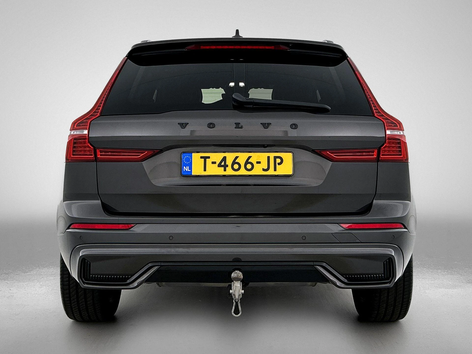 Volvo XC60 2.0 B4 R-Design