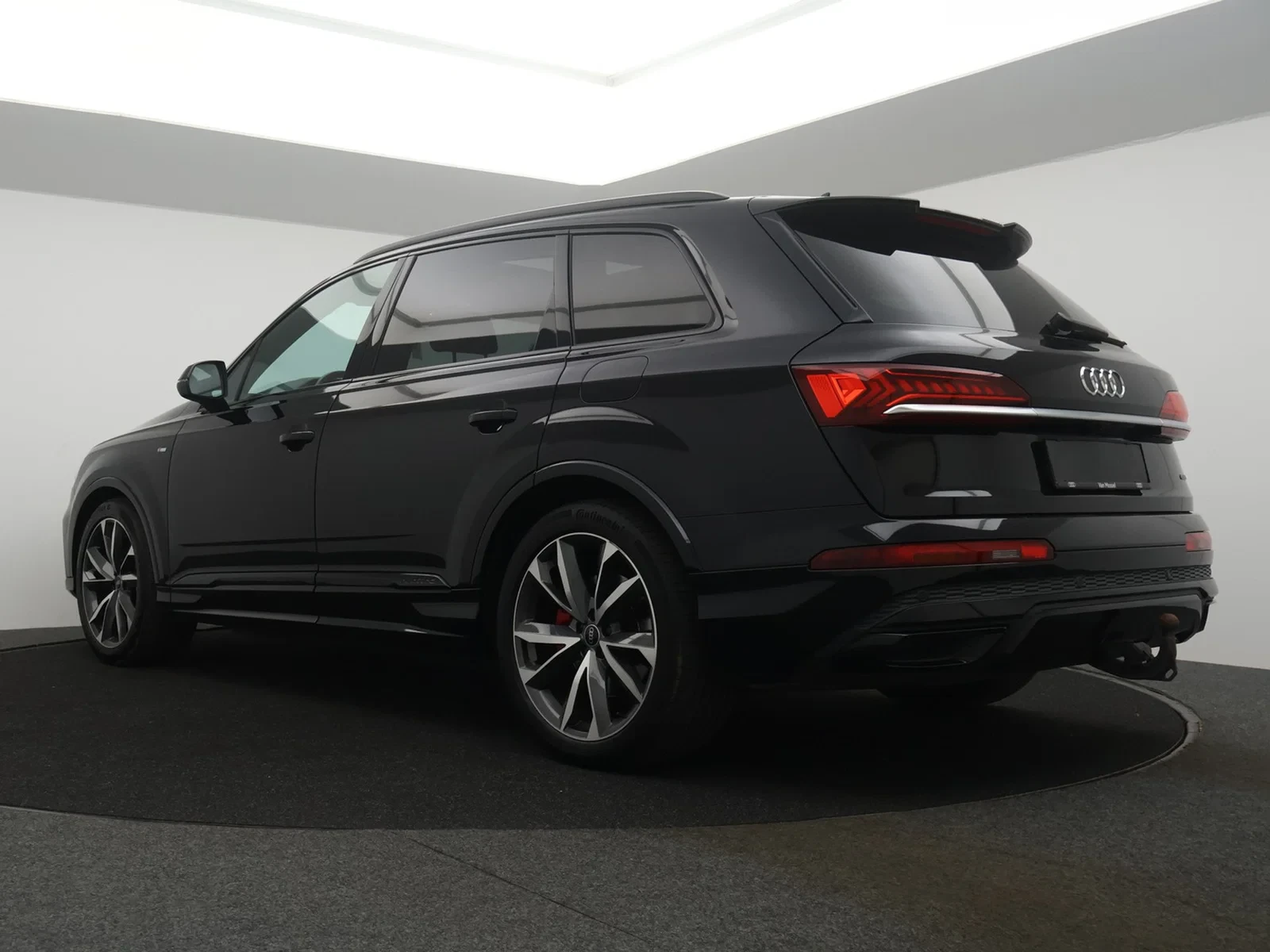Audi-Q7-image-4