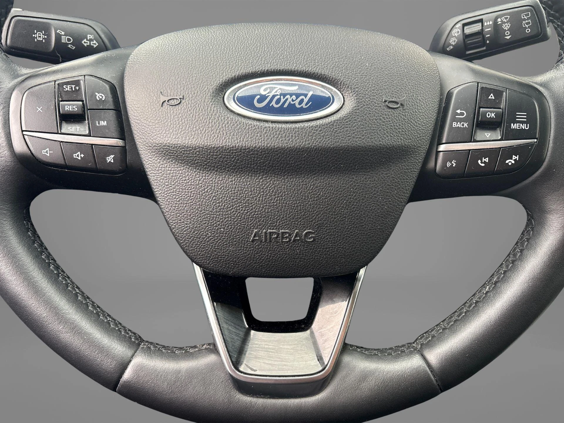 Ford-Kuga-image-29