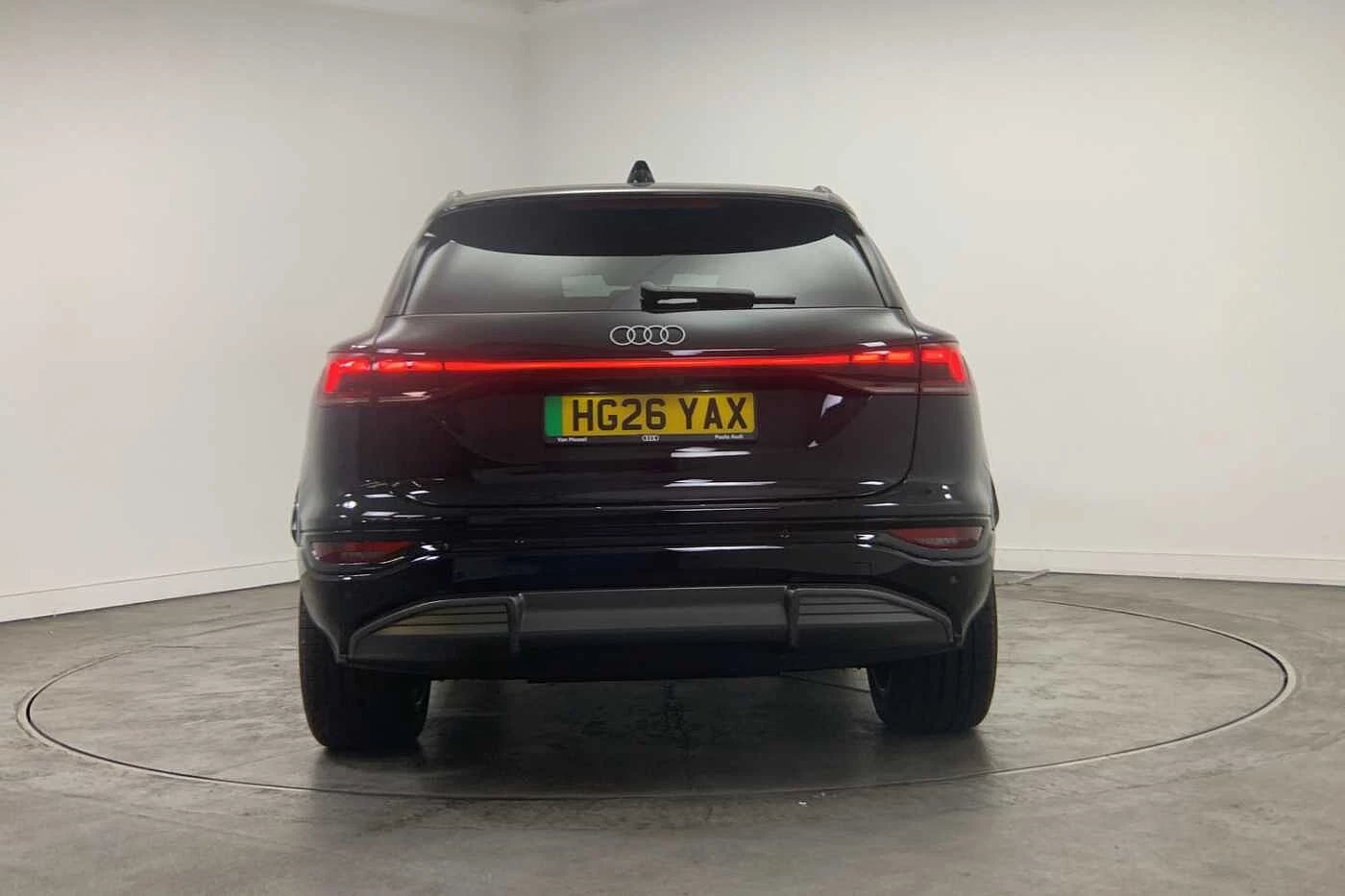 Audi-Q6 e-tron-image-10