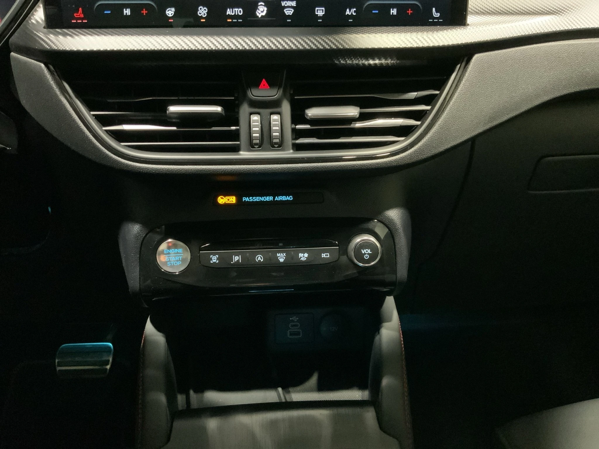 Ford-Kuga-image-13