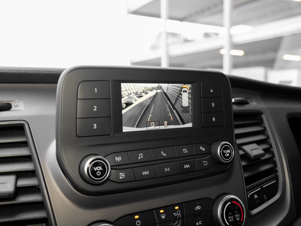 Ford-Transit-image-11