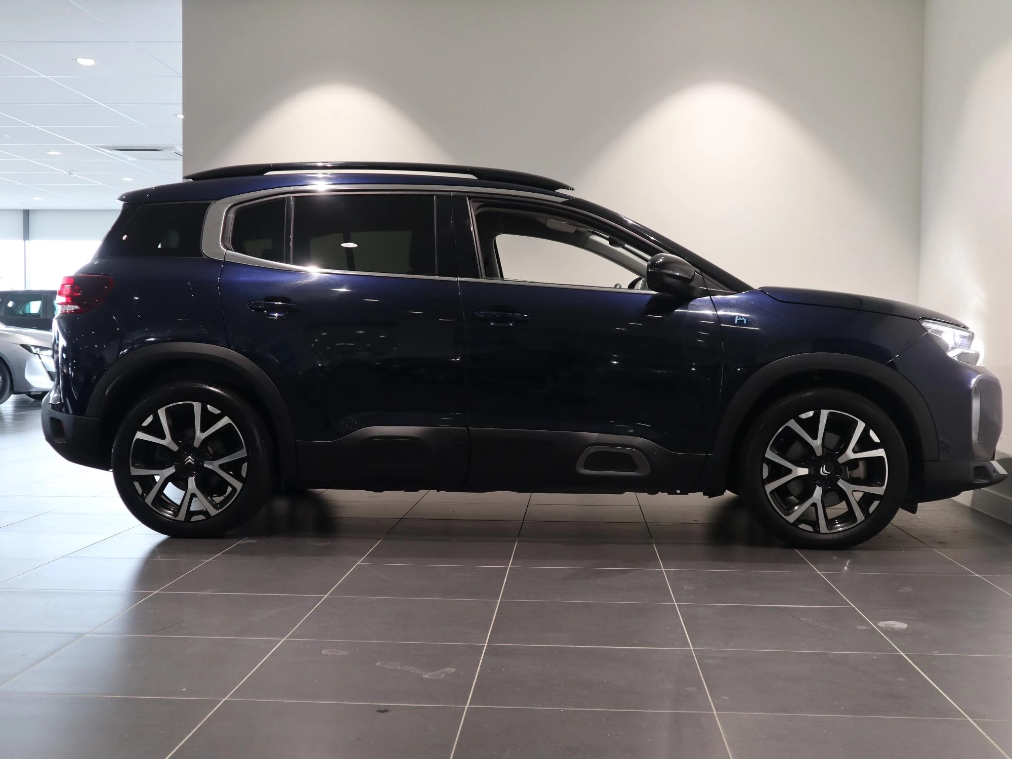 Citroën-C5 Aircross-image-16