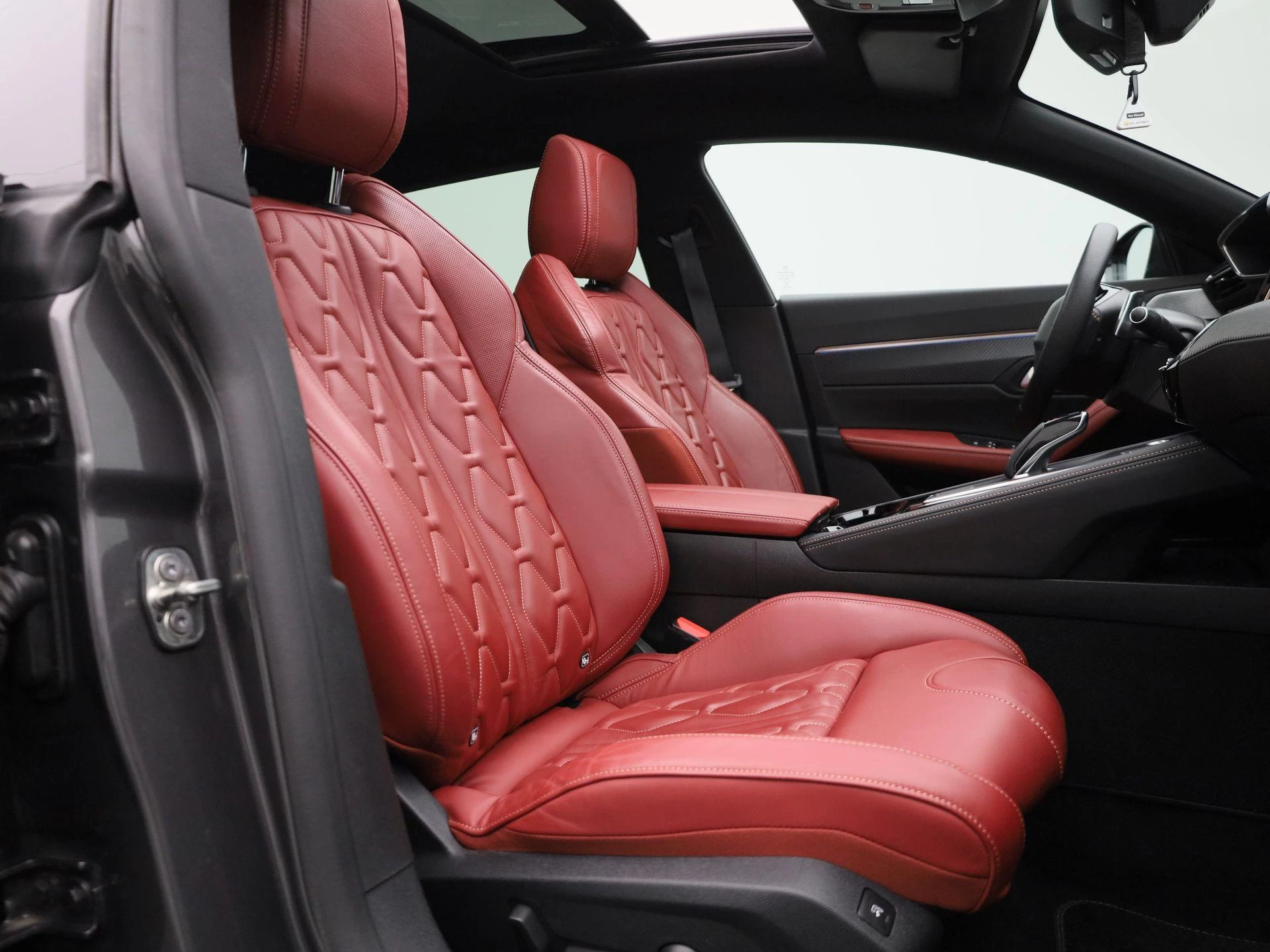 Peugeot-508-image-39