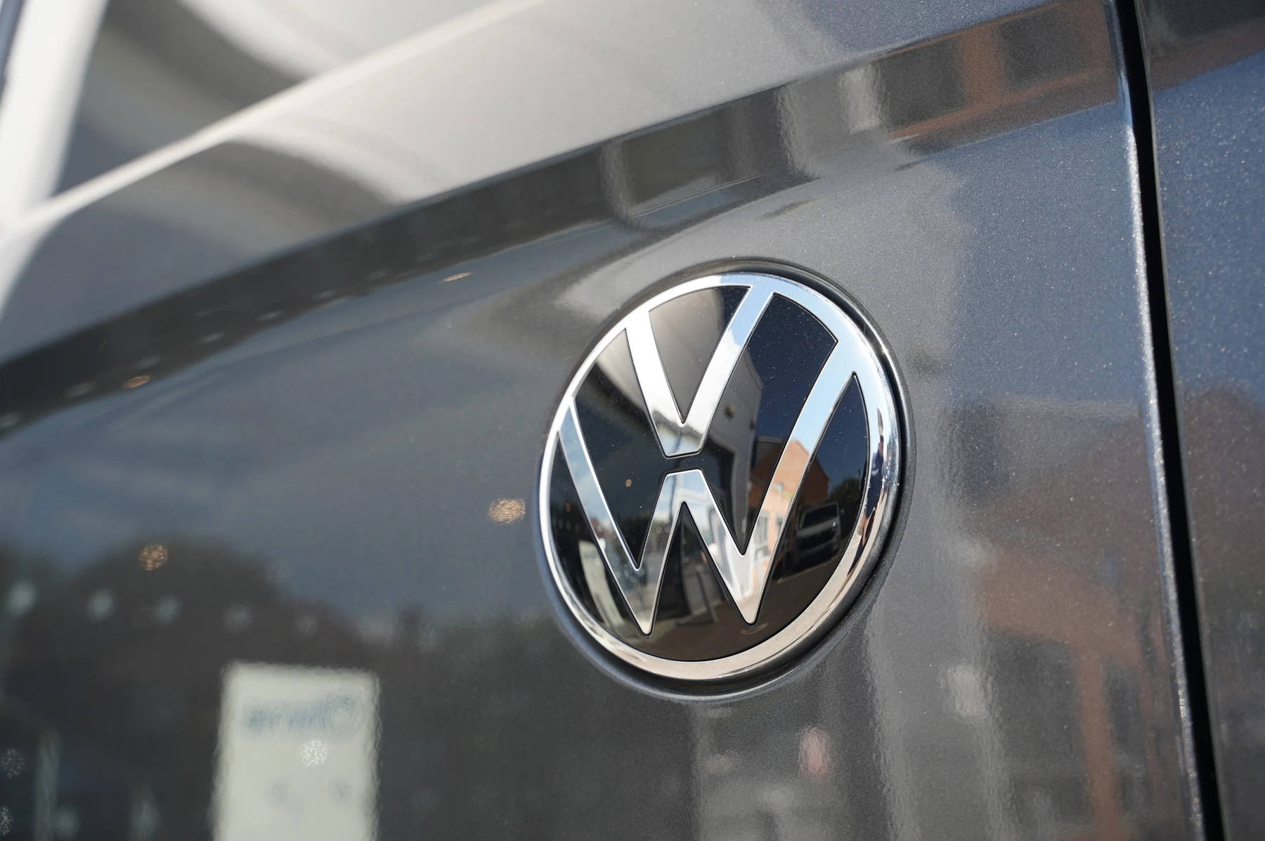 Volkswagen-Transporter-image-33
