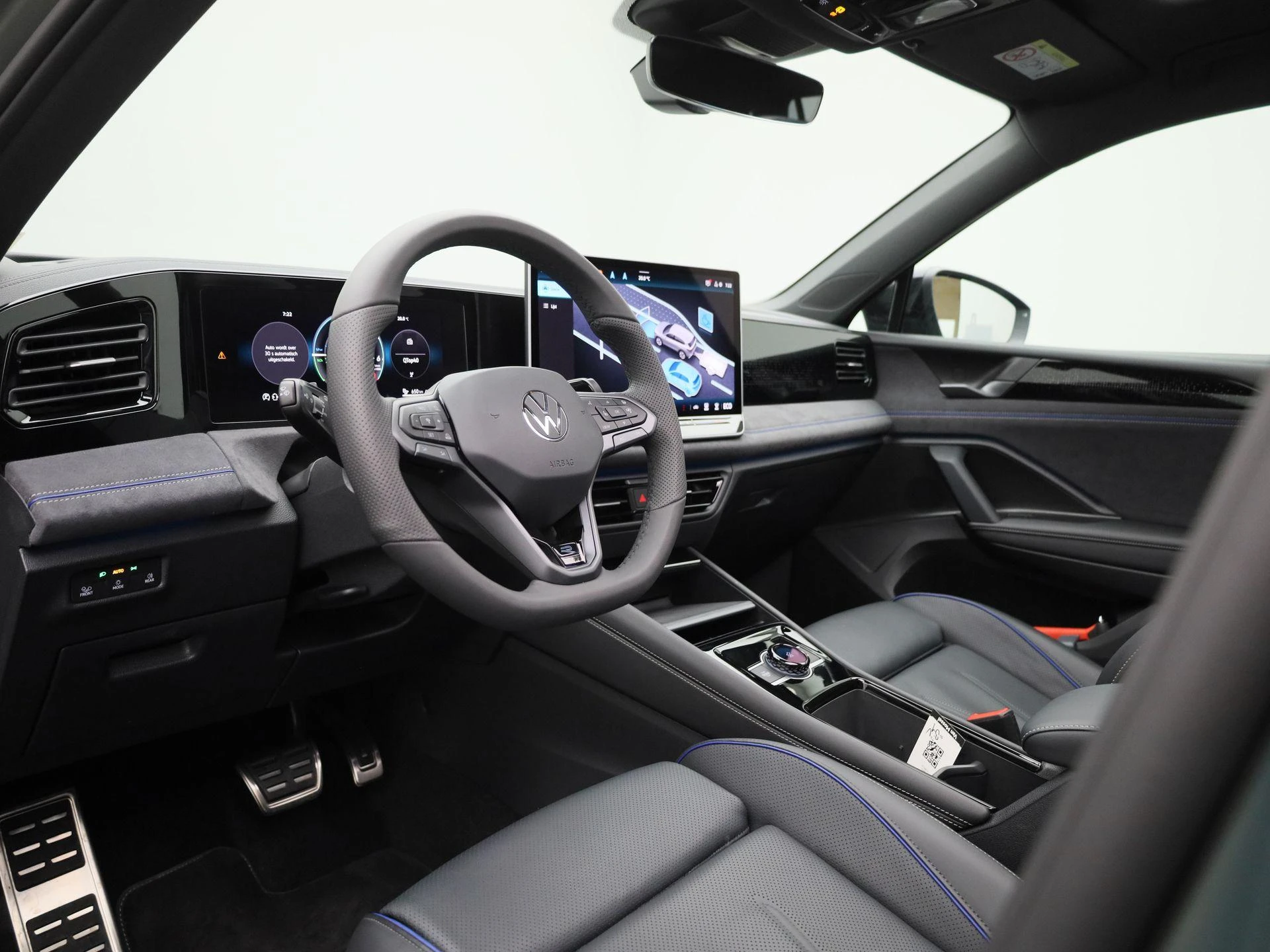 Volkswagen-Tiguan-image-38