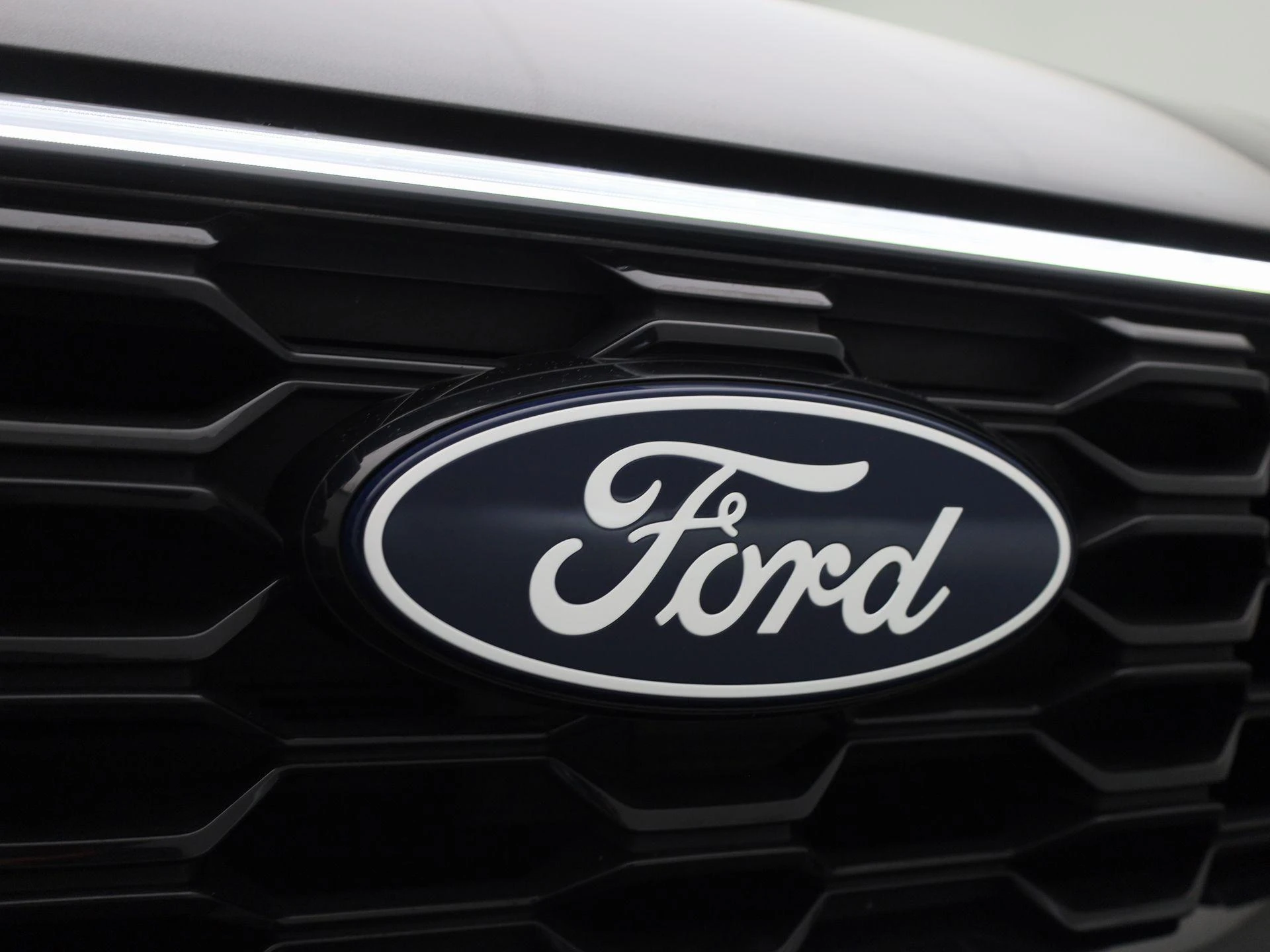 Ford-Kuga-image-35