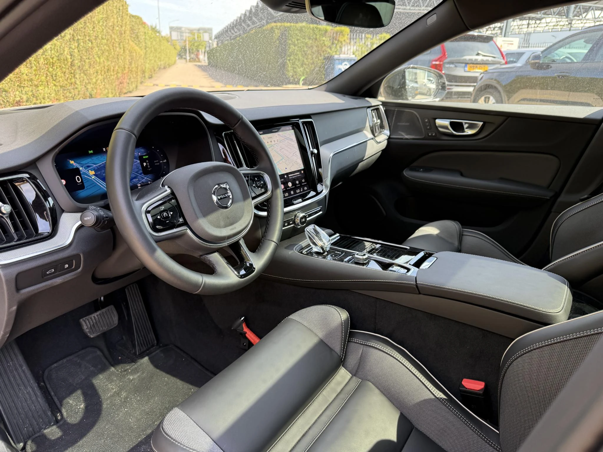 Volvo-V60-image-18