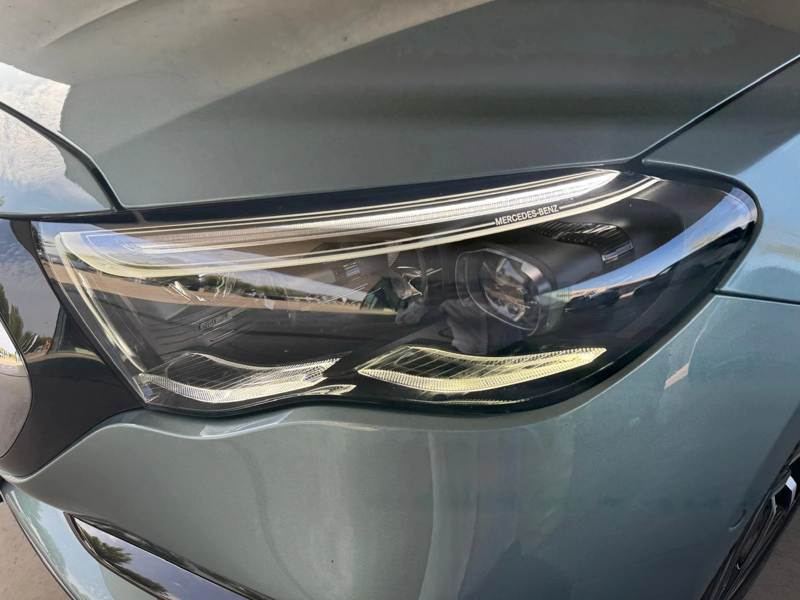 Mercedes-Benz-E-Klasse-image-25