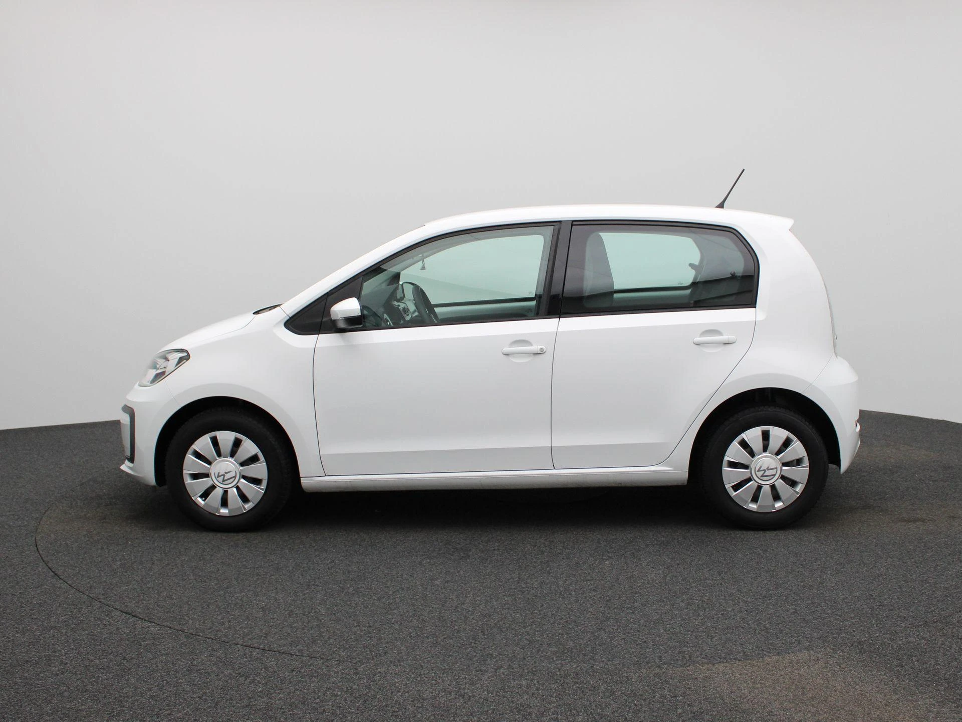 Volkswagen-up!-image-3