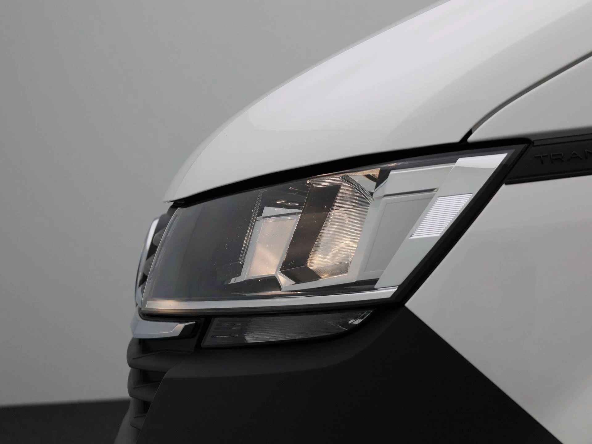 Volkswagen Transporter 2.0 TDI L1H1 110PK