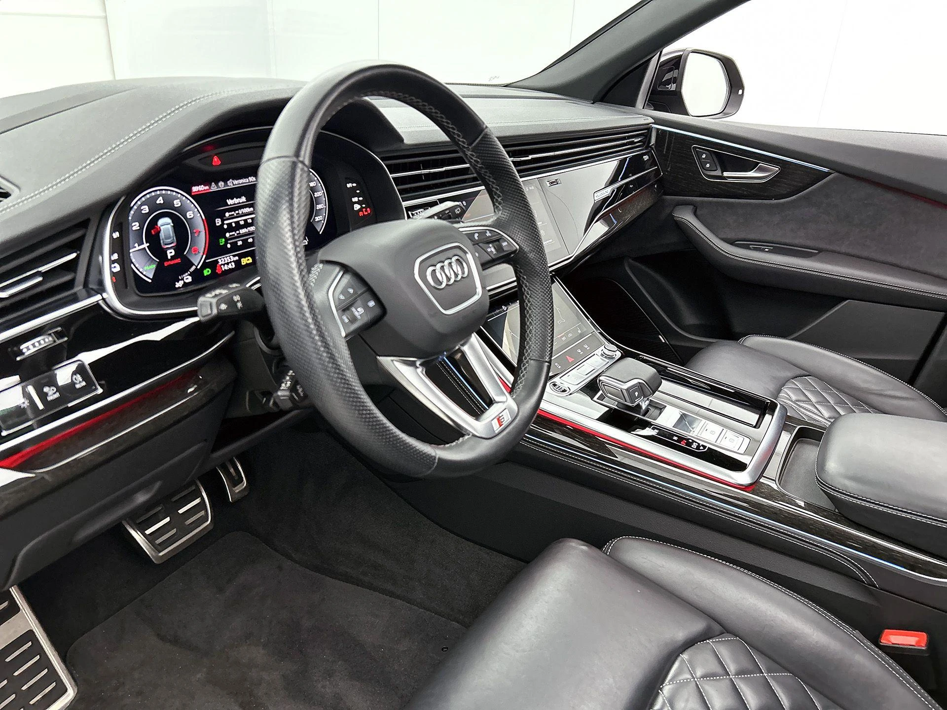 Audi-Q8-image-28