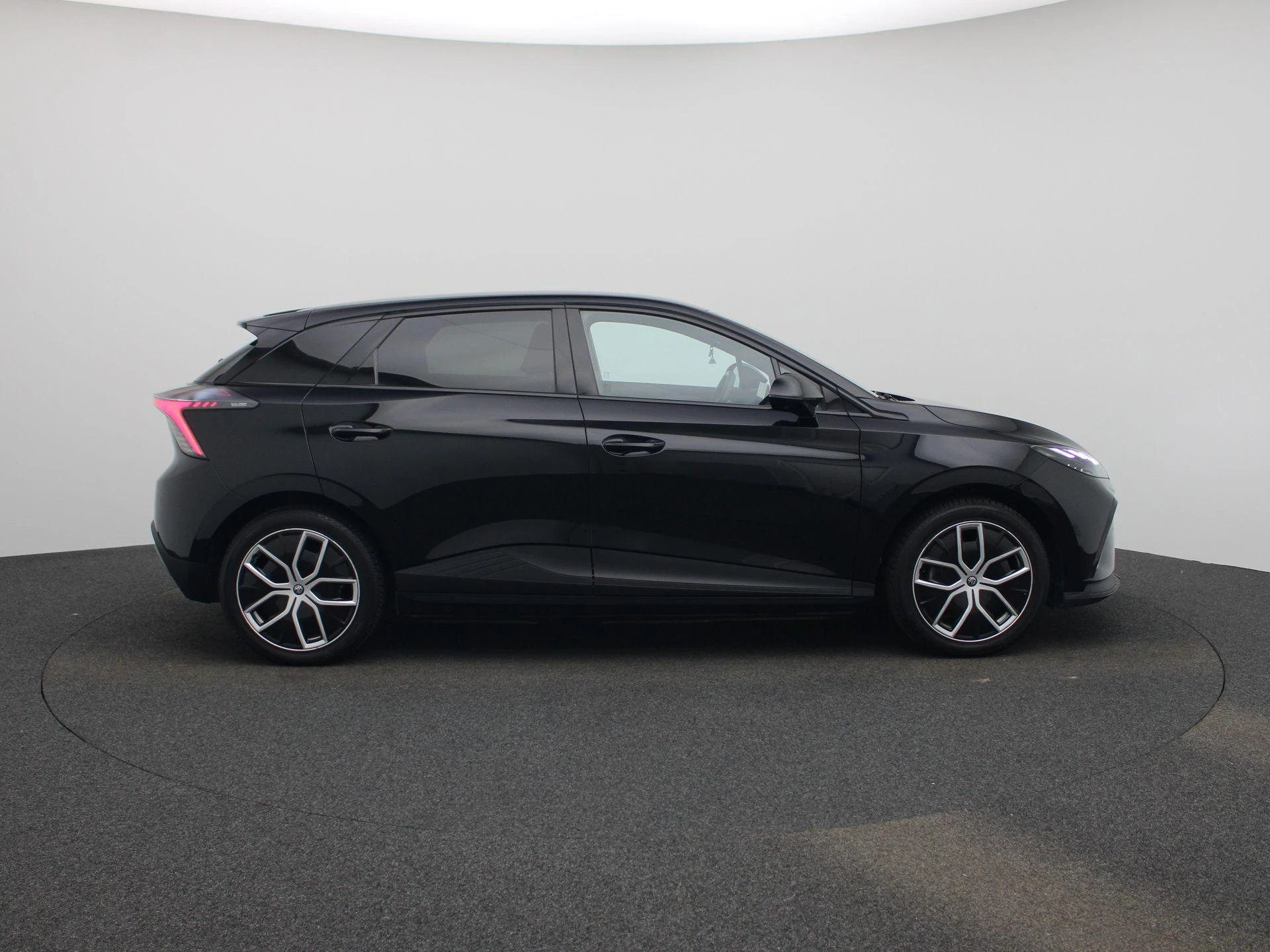 MG MG4 EV Electric Luxury 64 kWh