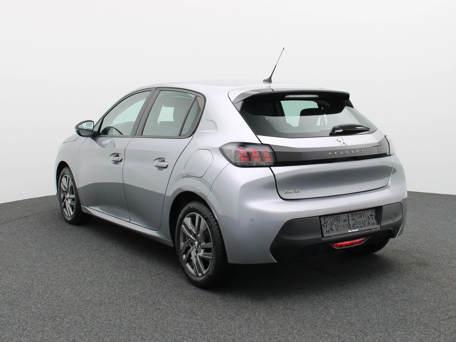 Peugeot-208-image-1