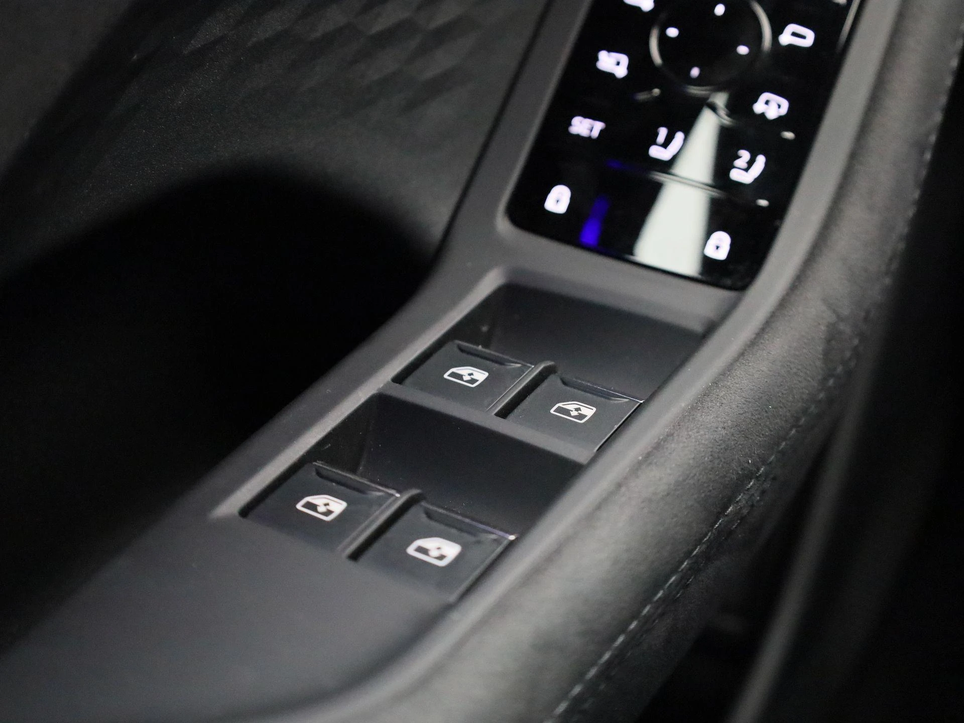 Audi-A6-image-38
