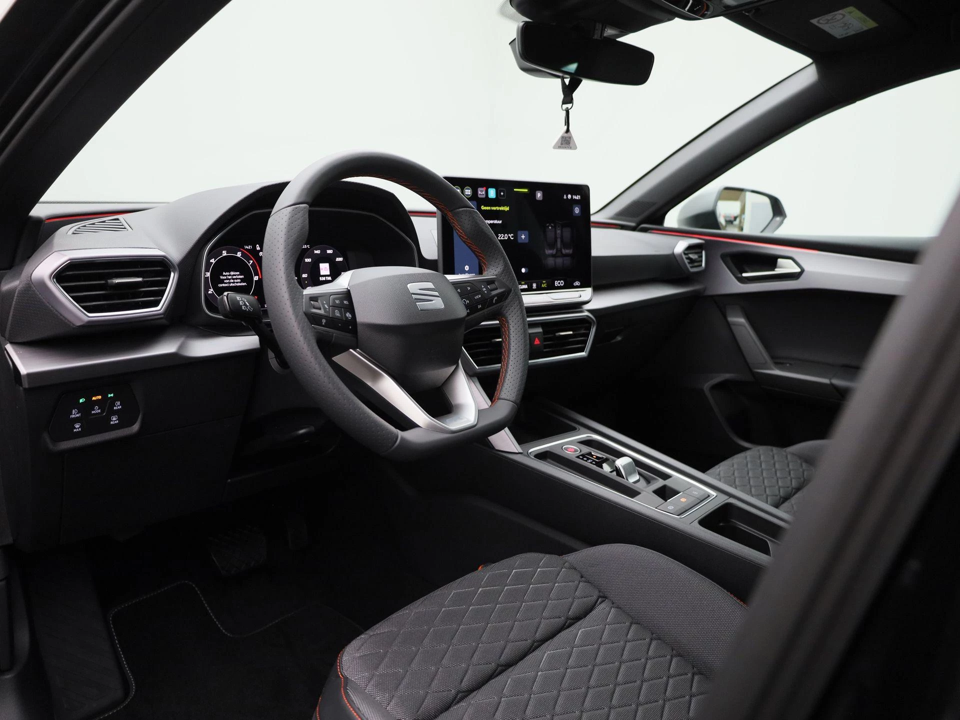 SEAT Leon Sportstourer 1.5 TSI e-Hybrid FR Business