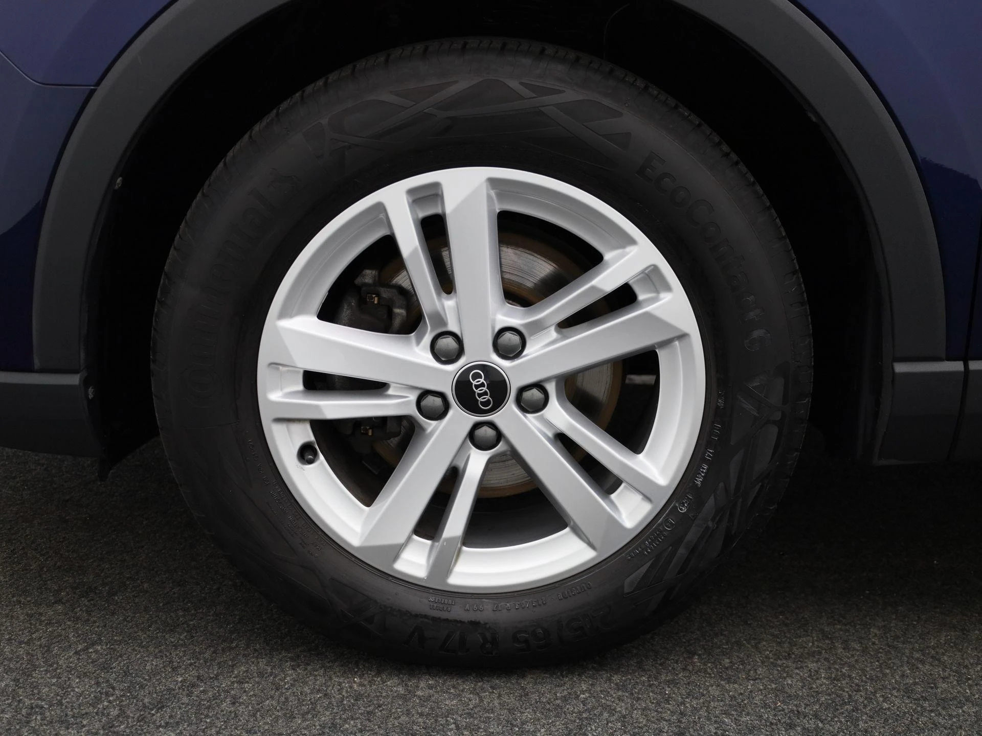 Audi-Q3-image-13