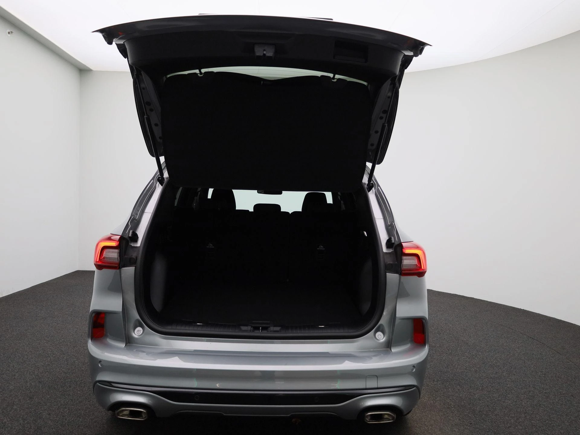 Ford-Kuga-image-10