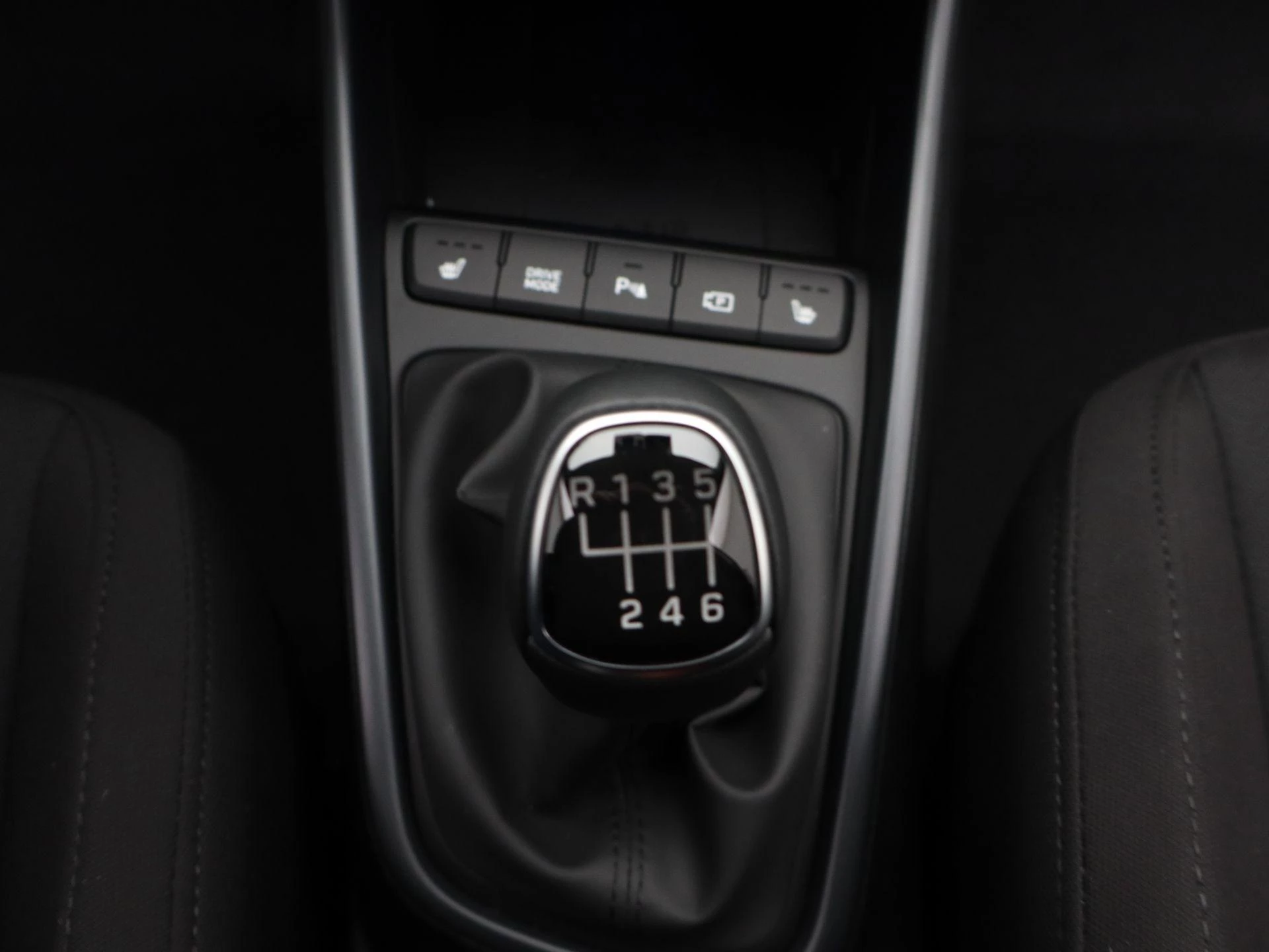 Hyundai-Bayon-image-19