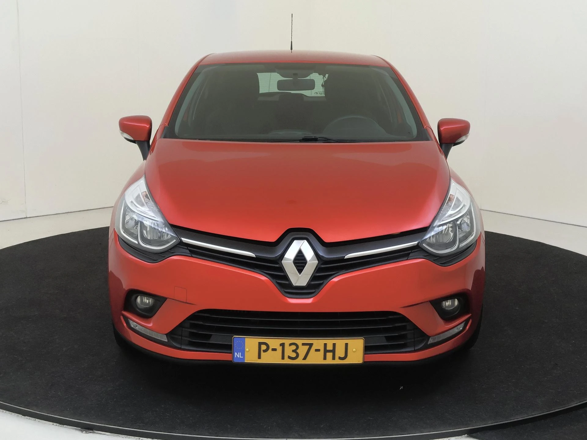 Renault-Clio-image-5