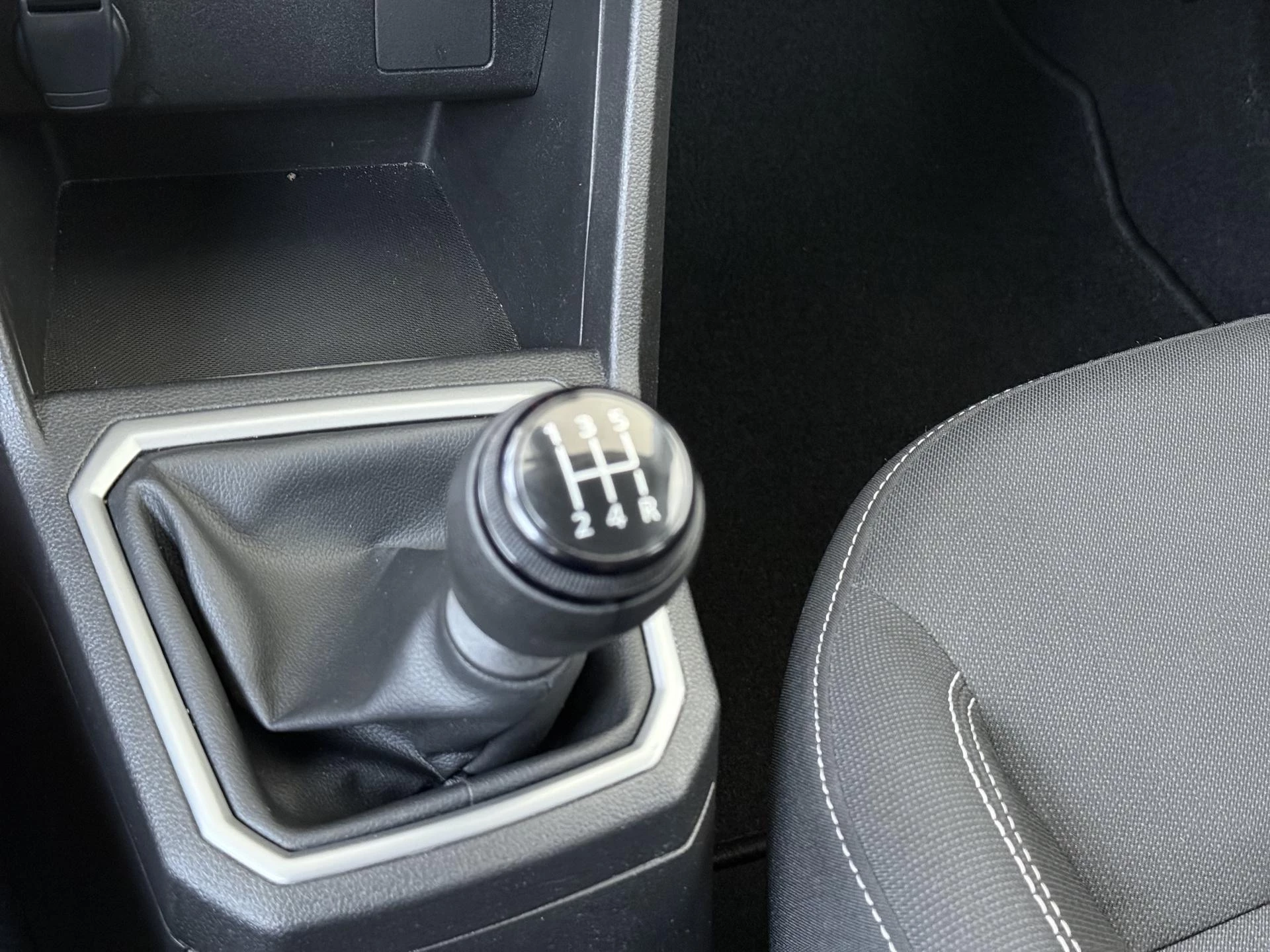 Dacia-Sandero-image-14