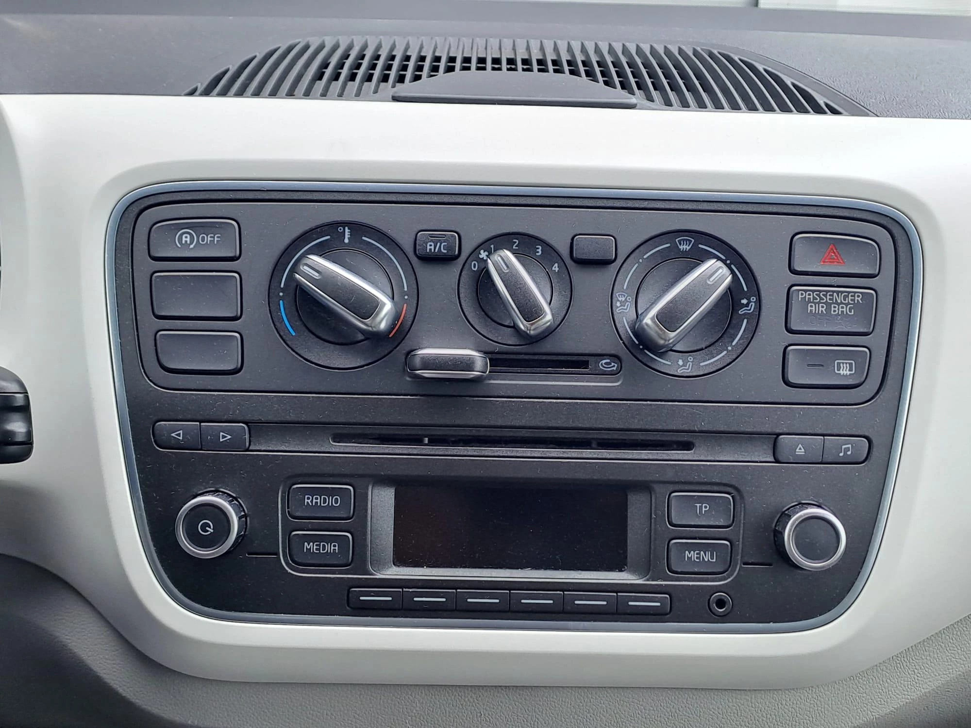 SEAT-Mii-image-12