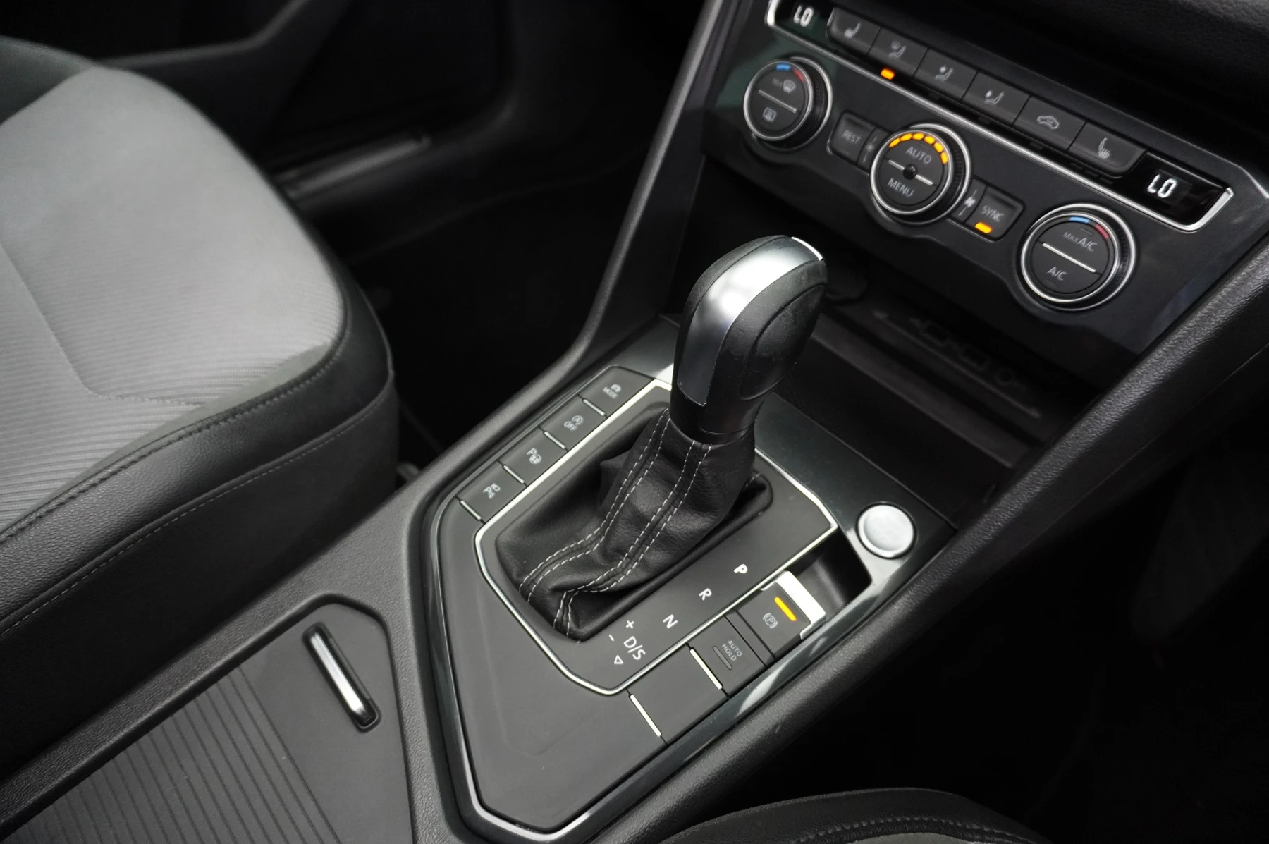 Volkswagen Tiguan 1.5 TSi EVO 150 R-Line Tech 5dr DSG