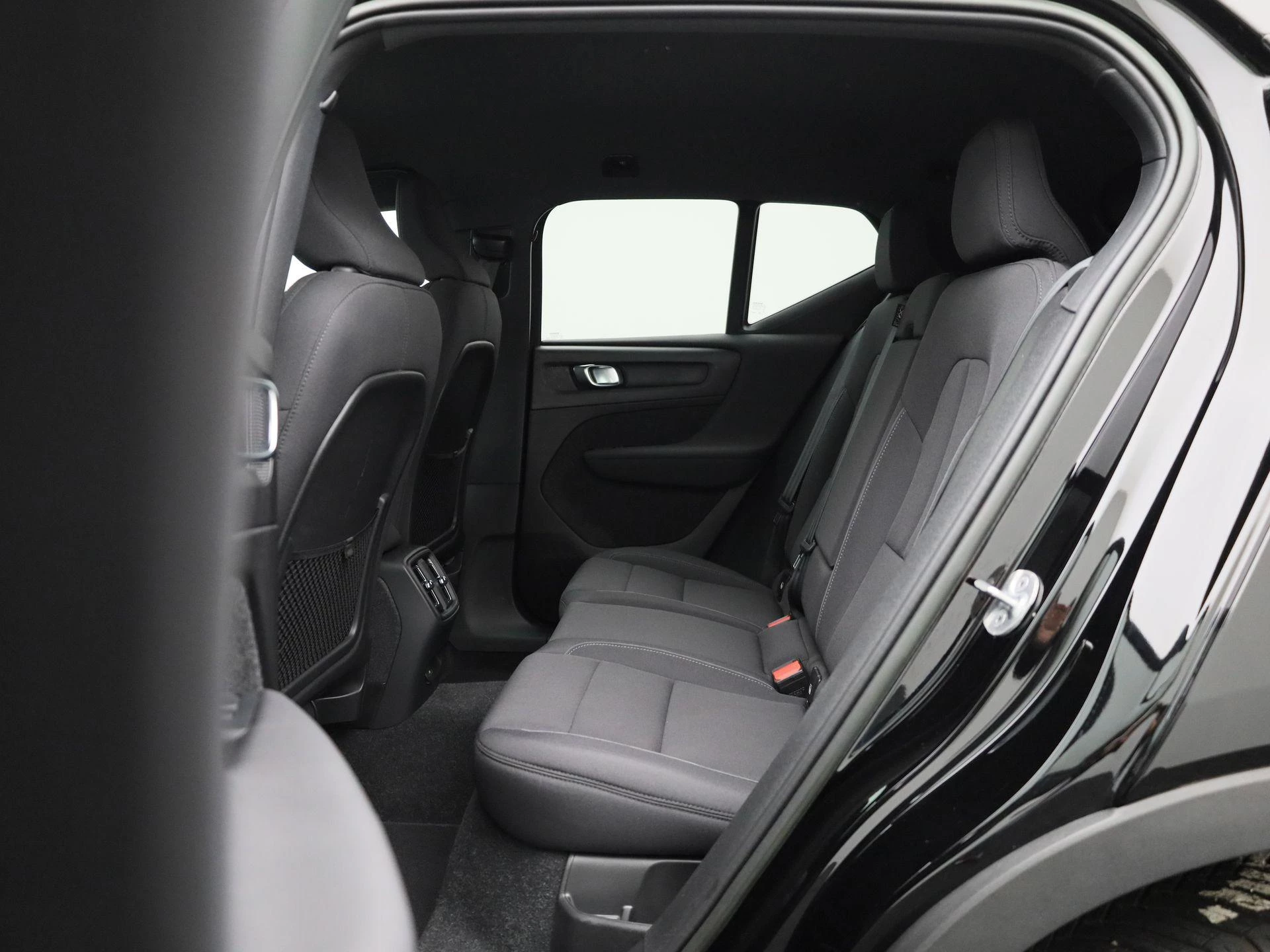 Volvo-XC40-image-11